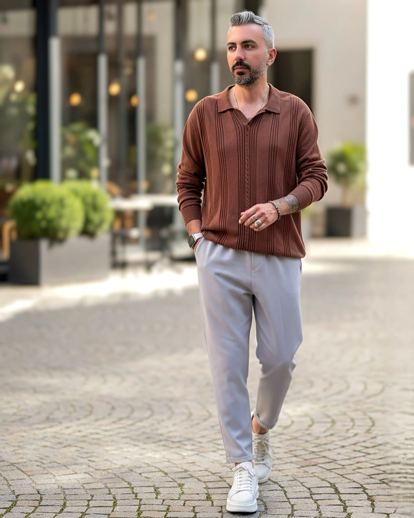 Kendinden Desenli Yakalı Erkek Triko Kazak