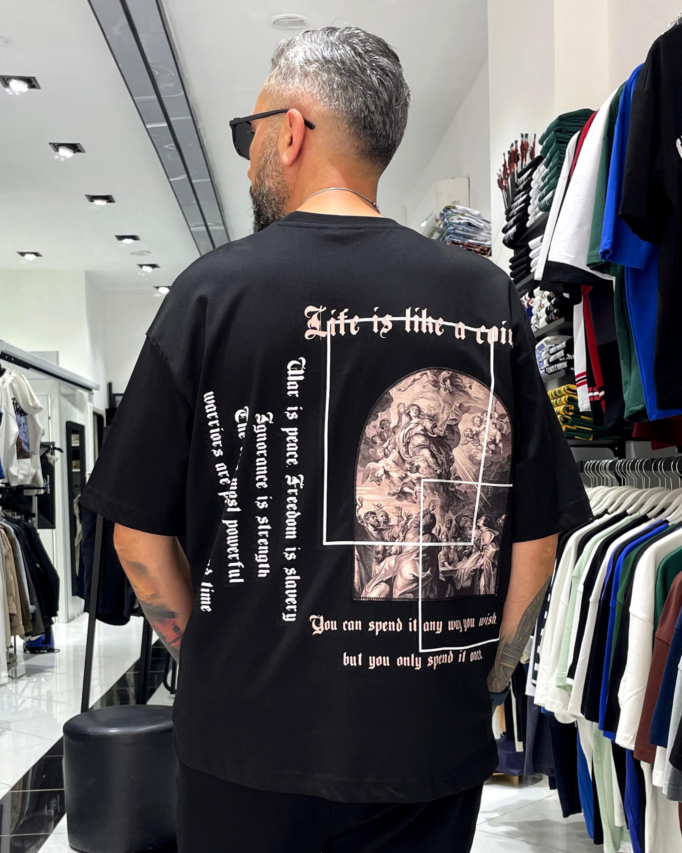 Antik Kumaş Sırt Baskılı Oversize Erkek T-Shirt