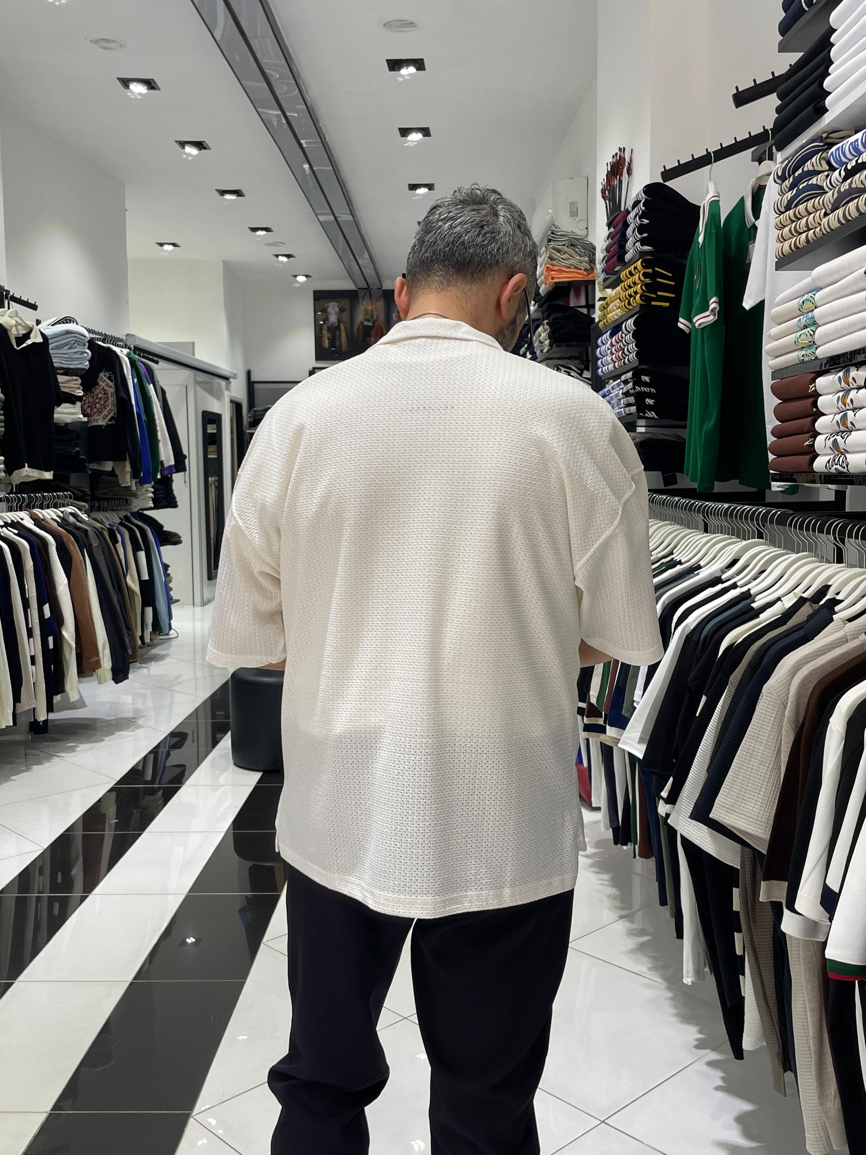 Short Sleeve Men's Oversize Shirt
