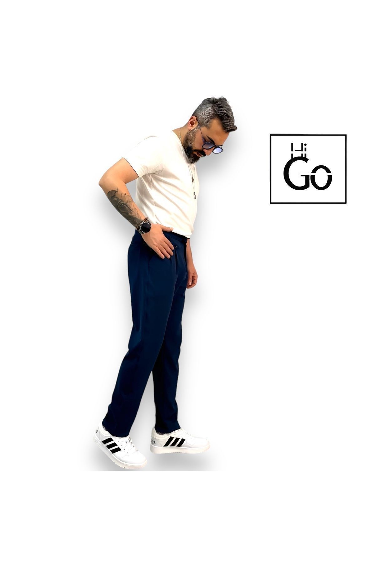 Relaxed Fit Men's Pleated Jogger Pants - Navy blue
