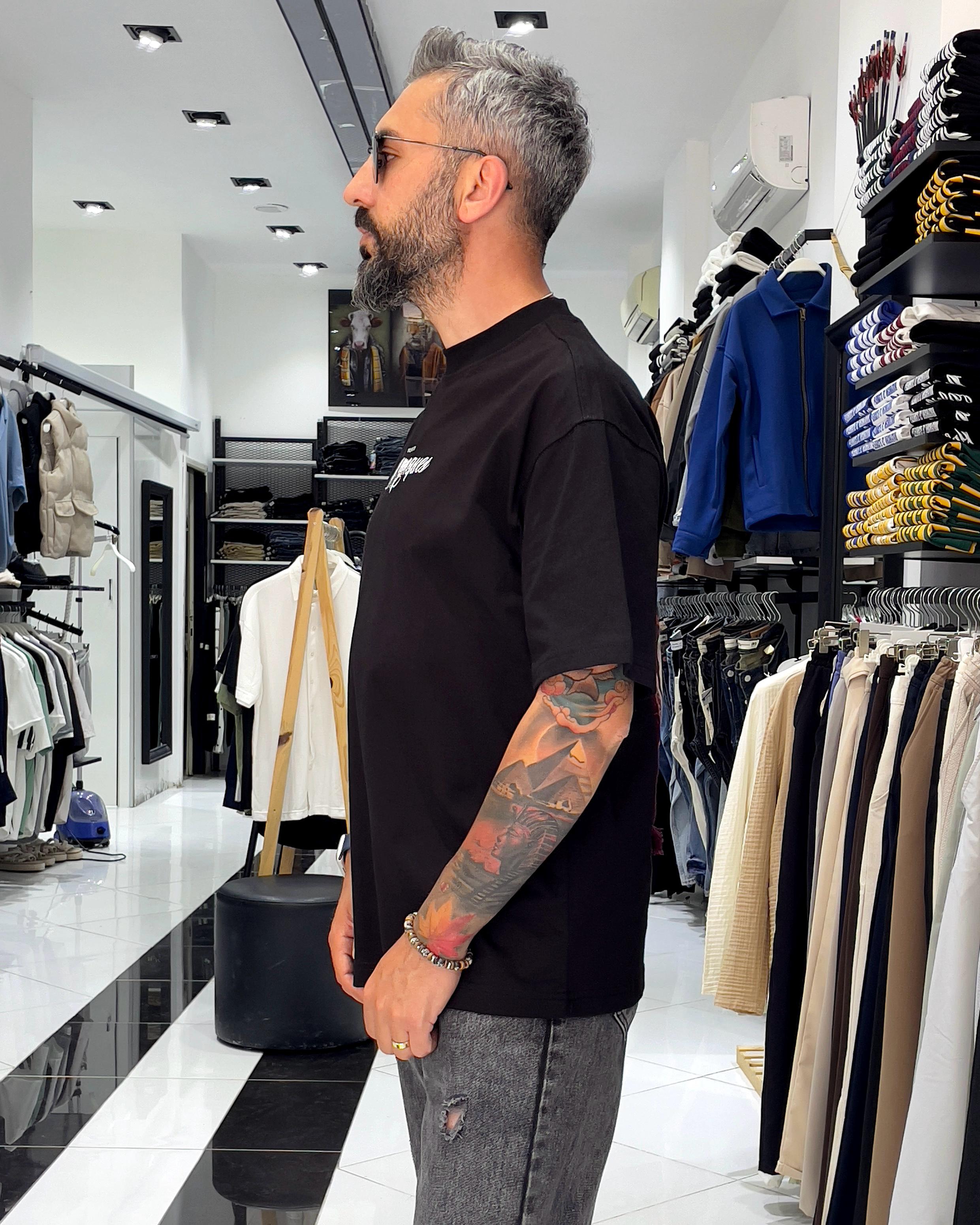 Manques Nakışlı At Figürlü Oversize Erkek T-shirt