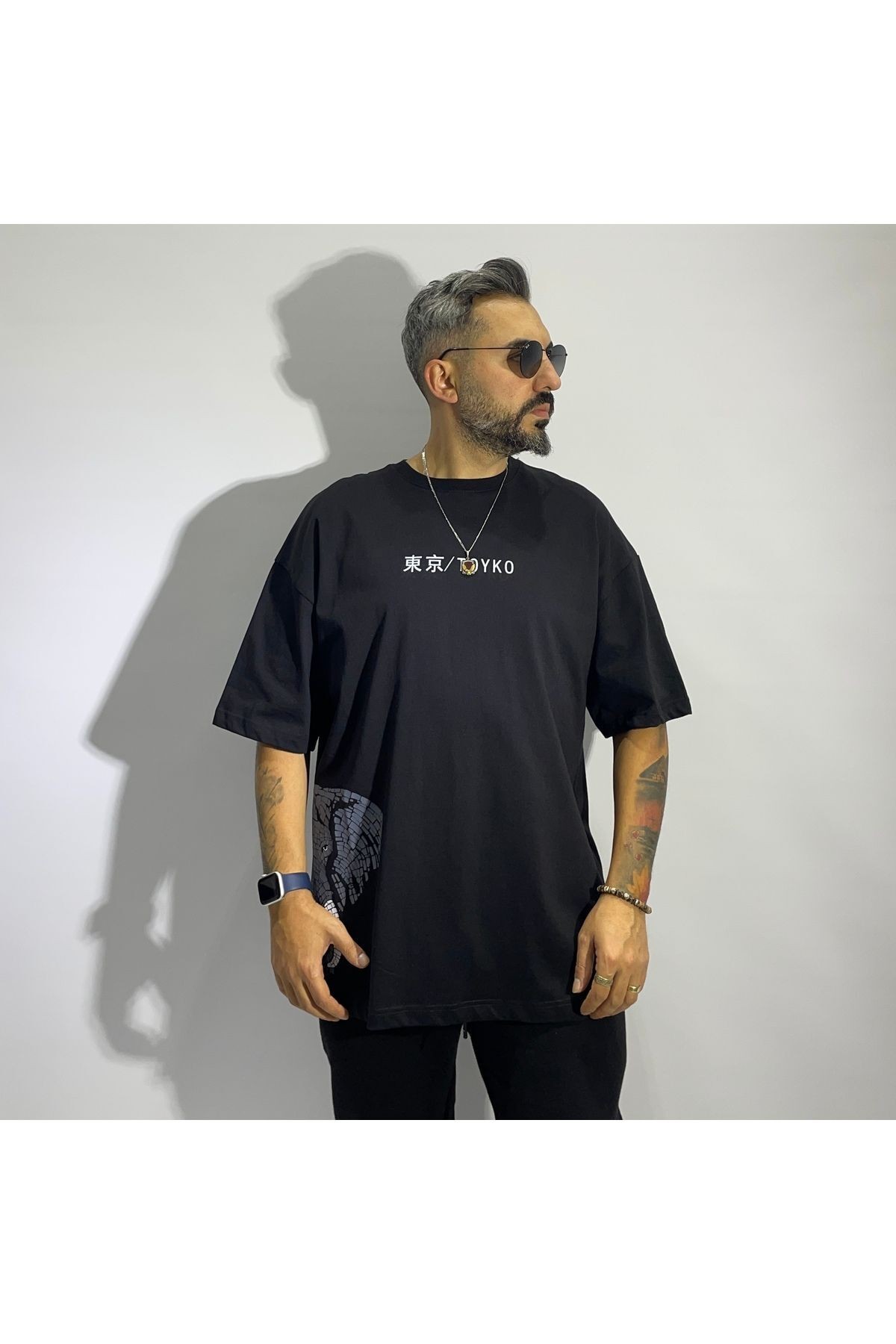 Tokyo Temalı Siyah Erkek Oversize T-Shirt