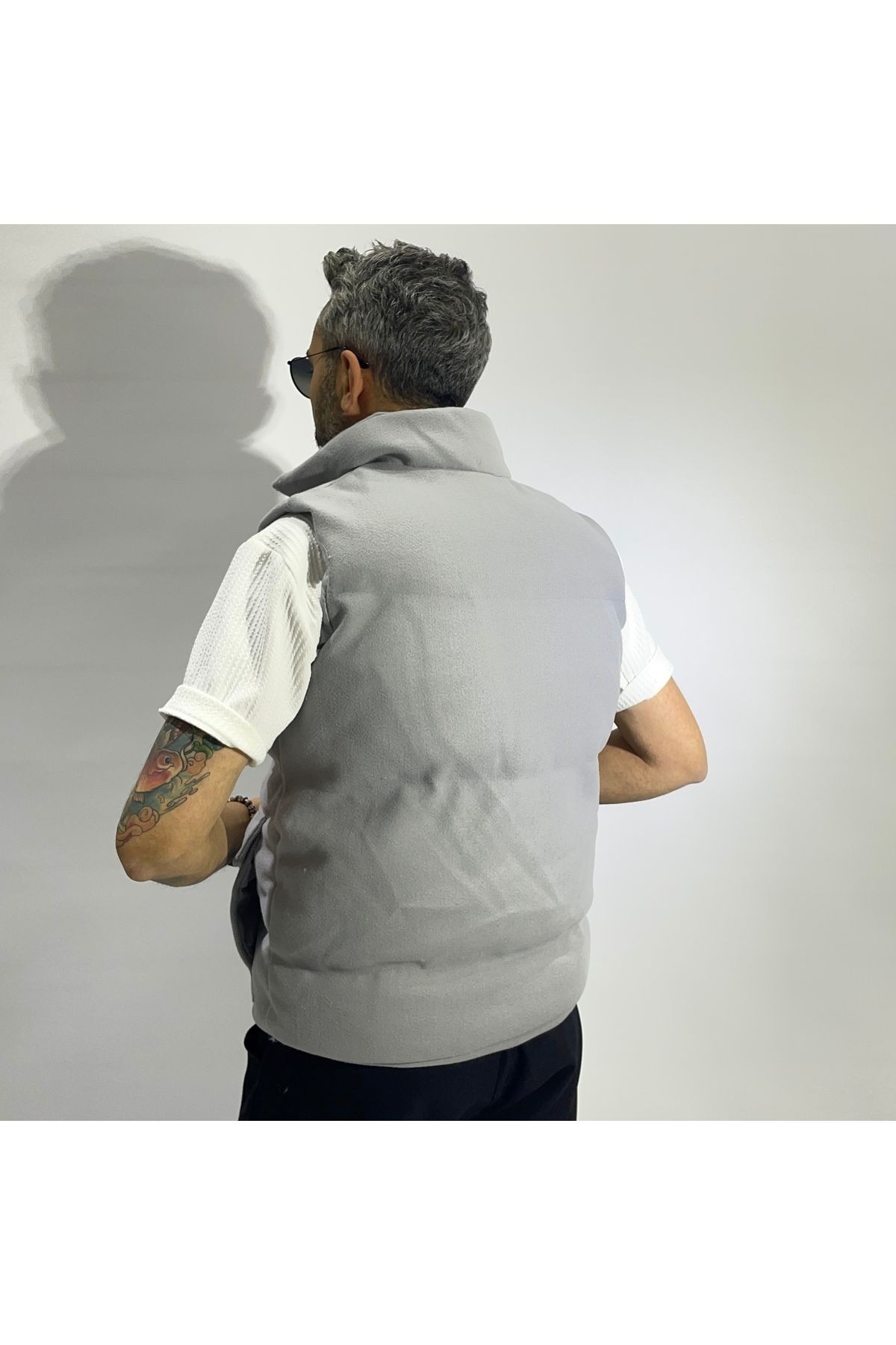 Fiber Filled Cashmere Zippered Men's Vest - Grey
