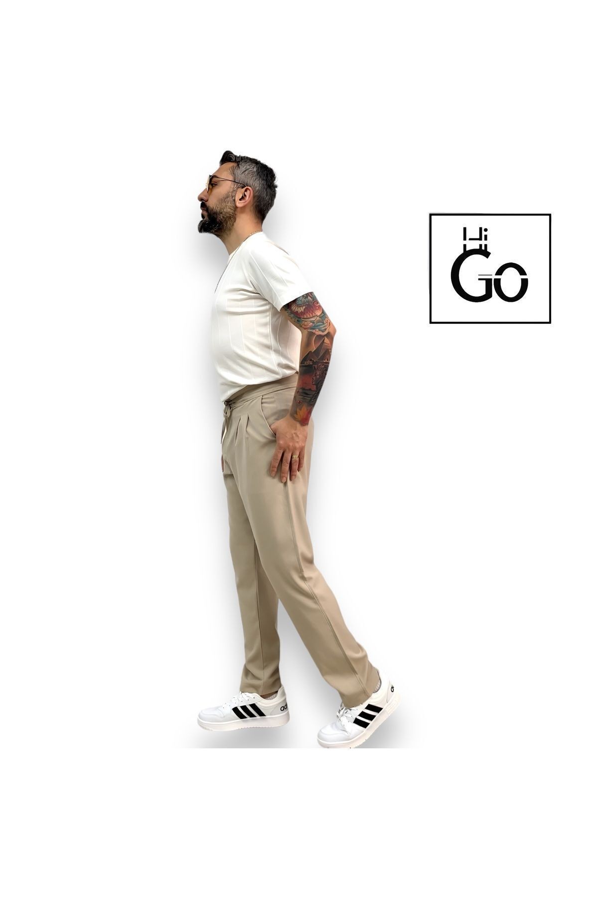 Relaxed Fit Men's Pleated Jogger Pants - Cream