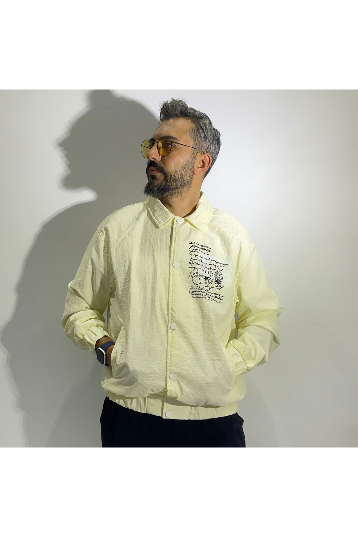 Düğmeli Yazı Detaylı Rüzgarlık - açık krem