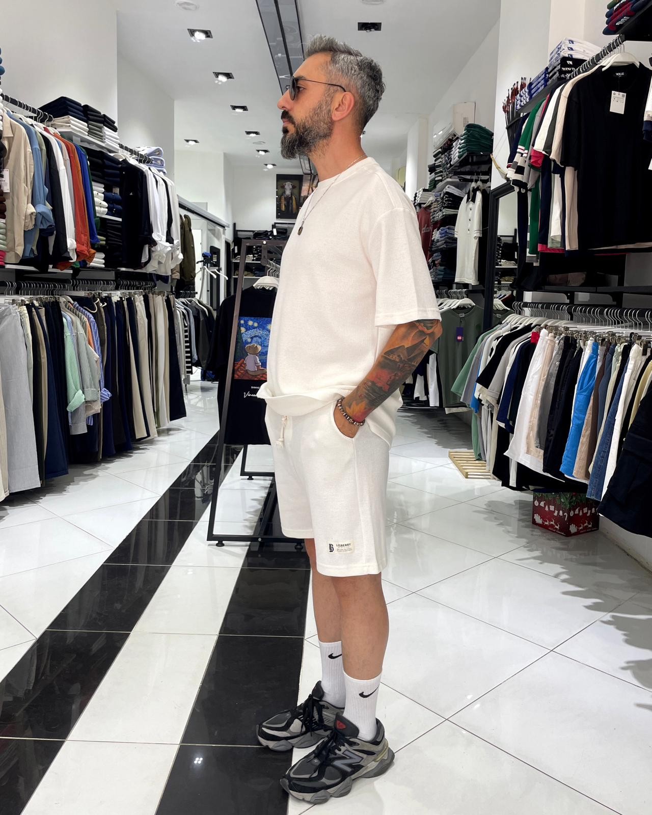 Waffle Kumaş Oversize Erkek T-Shirt & Şort İkili Takım - beyaz