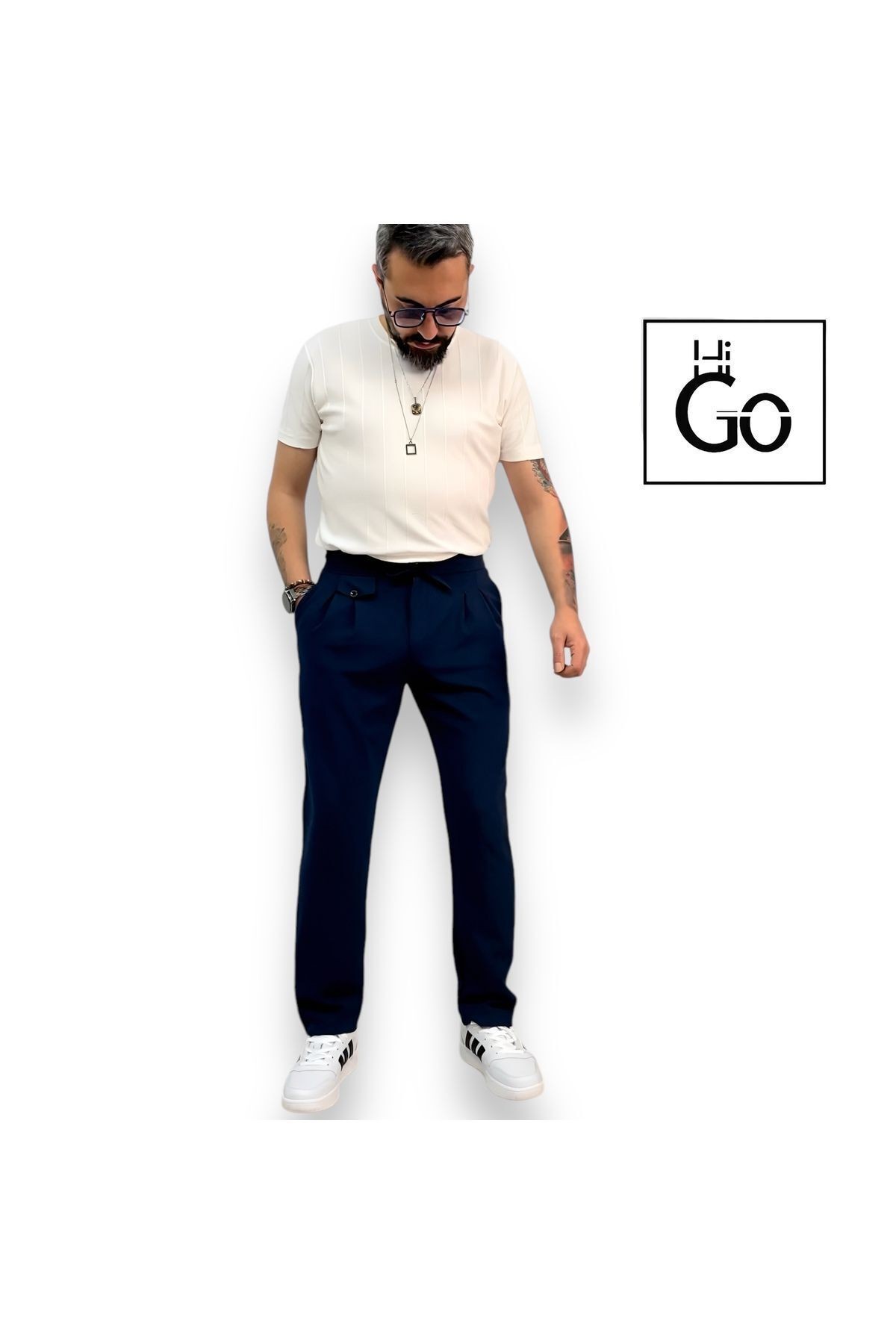 Relaxed Fit Men's Pleated Jogger Pants - Navy blue
