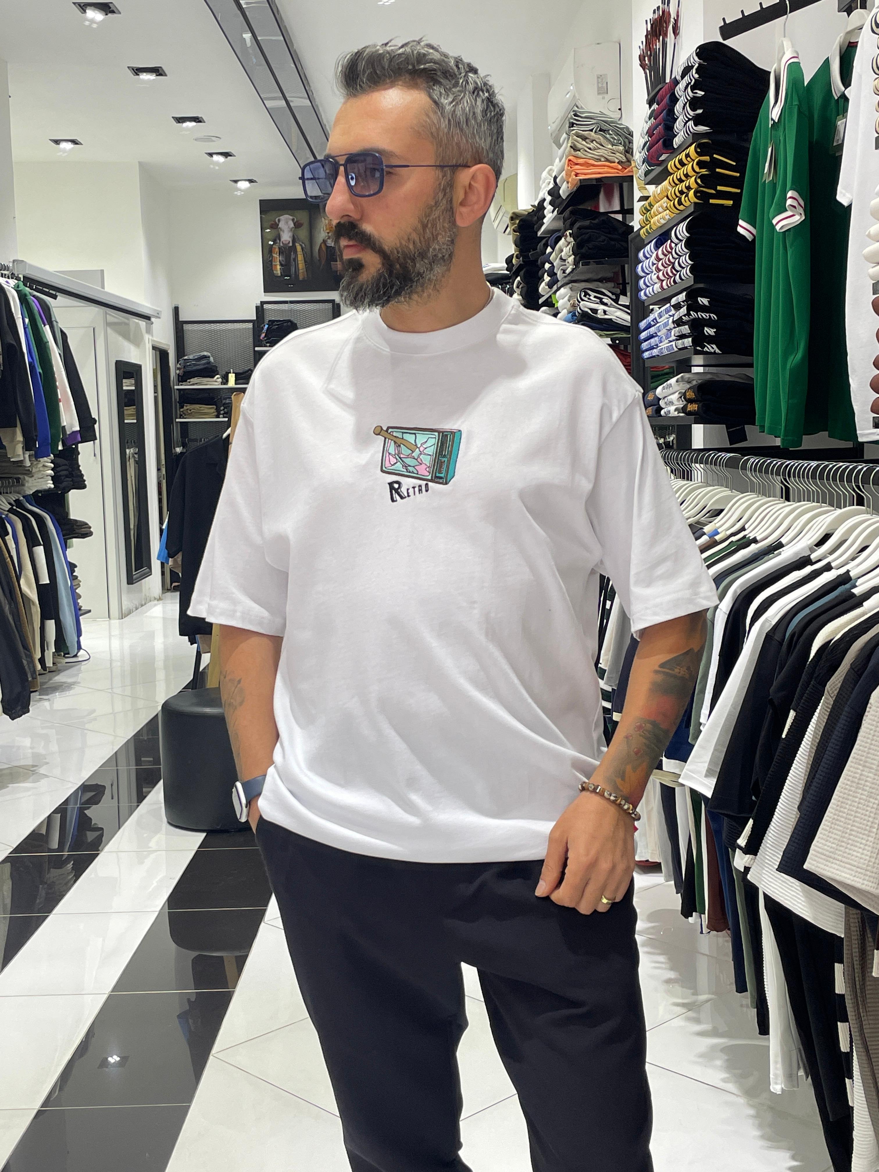 Retro Nakış İşlemeli Oversize Erkek T-Shirt – Higo Man