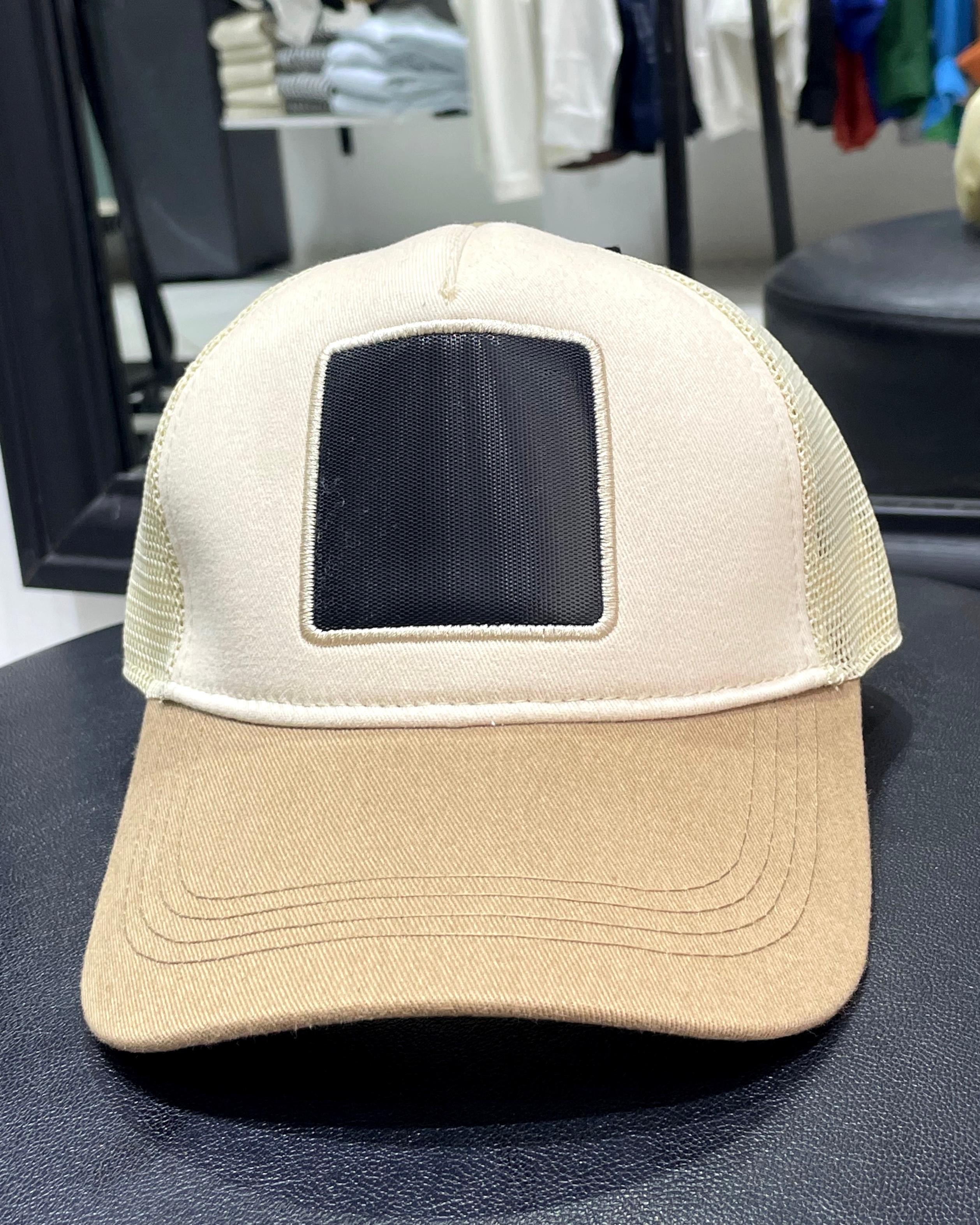 Değiştirilebilir Kare Patchli Unisex Şapka - krem