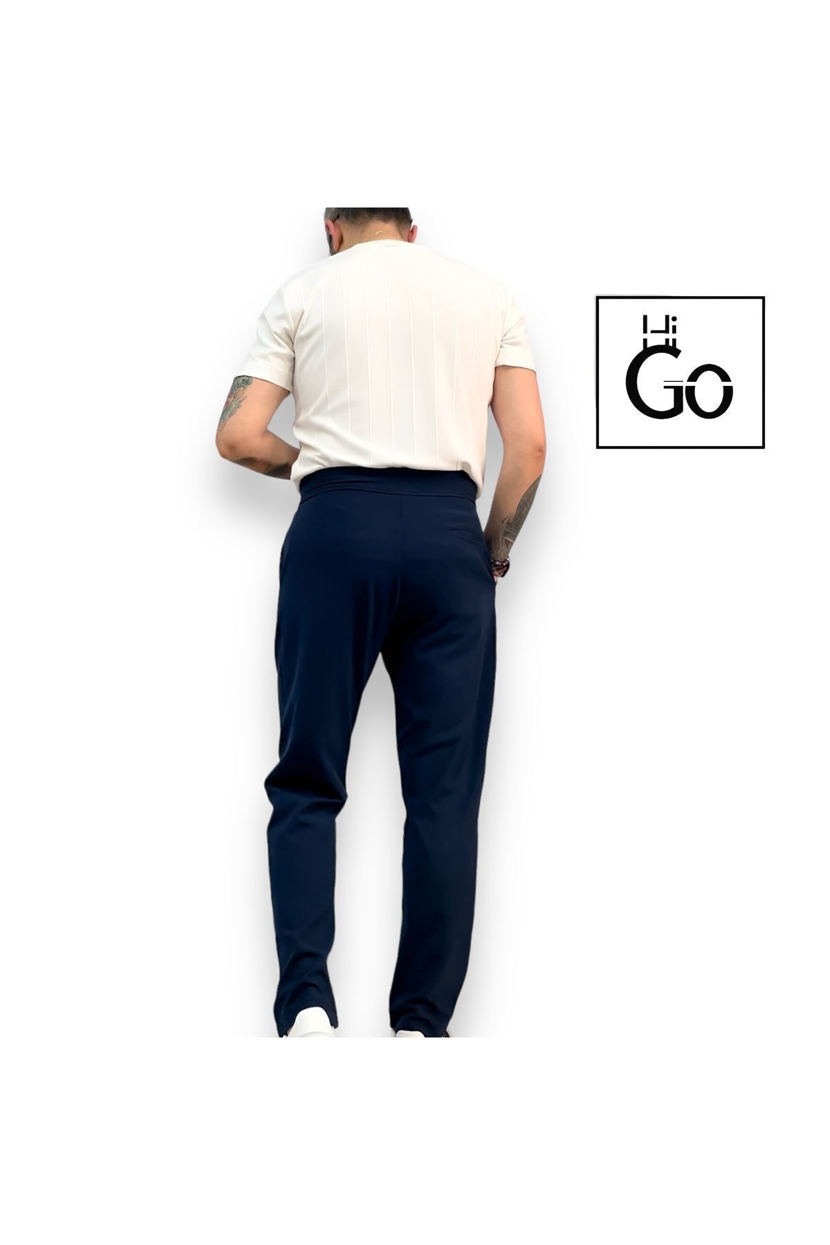 Relaxed Fit Men's Pleated Jogger Pants - Navy blue