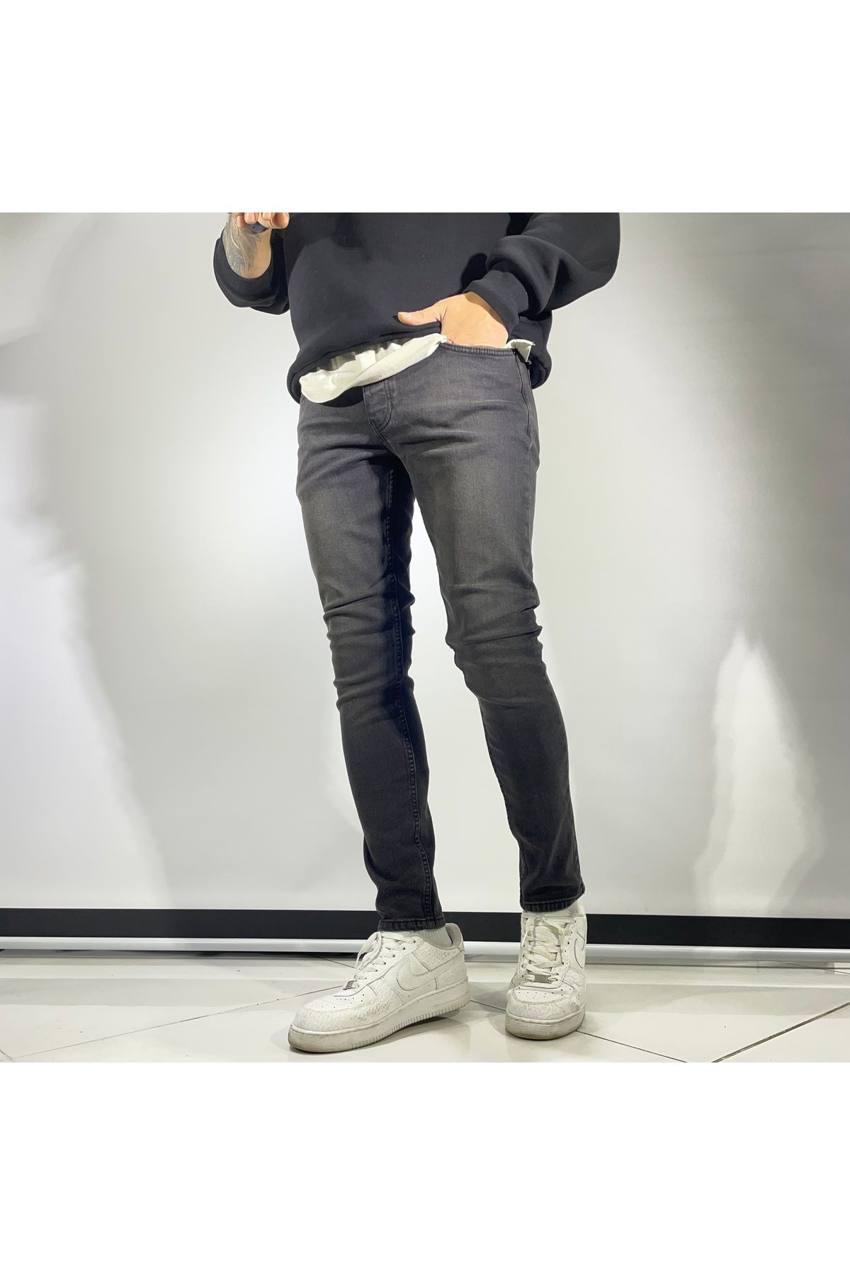 Lycra Slim Fit Men's Jeans