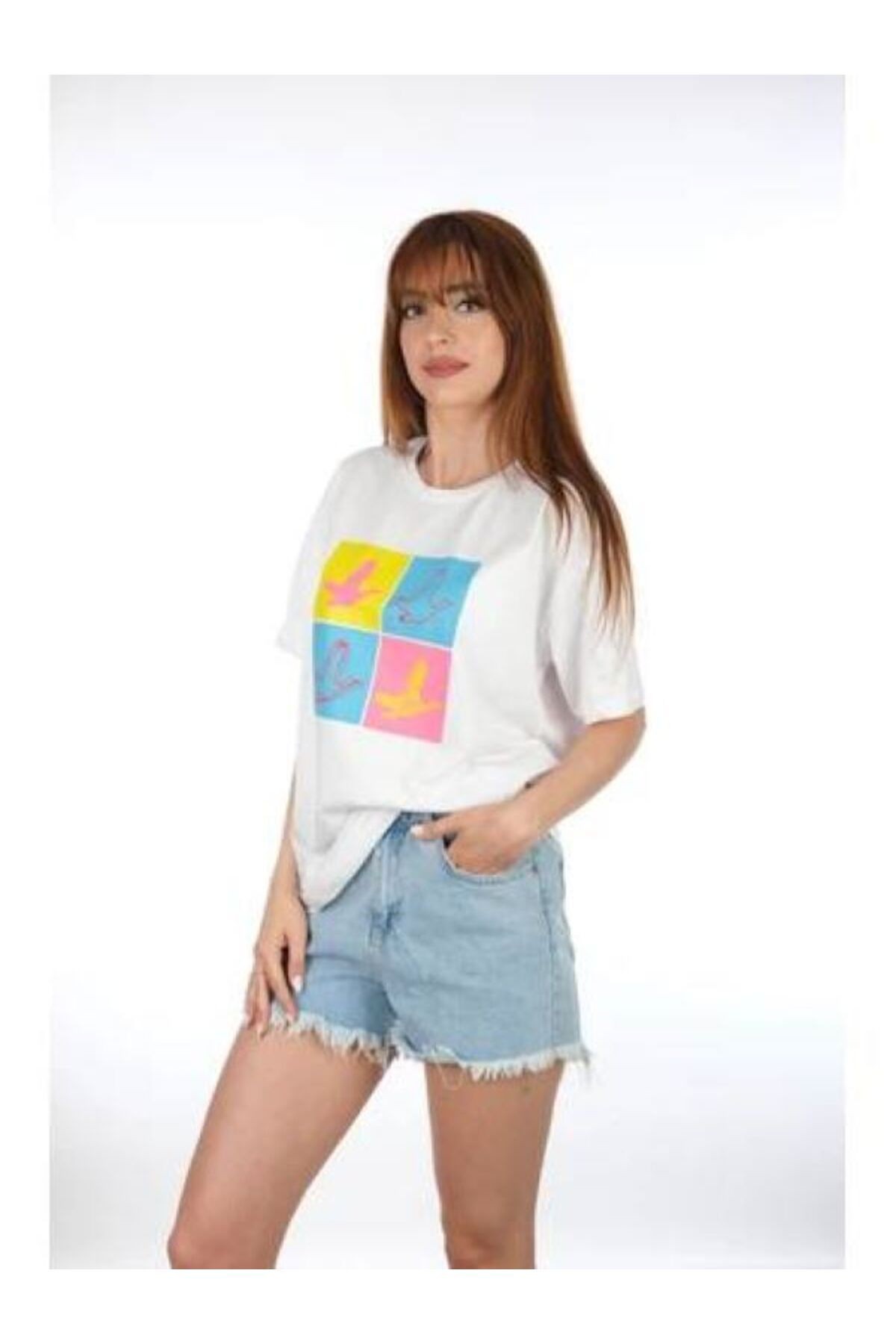 Kuş Desenli Bakılı T-Shirt