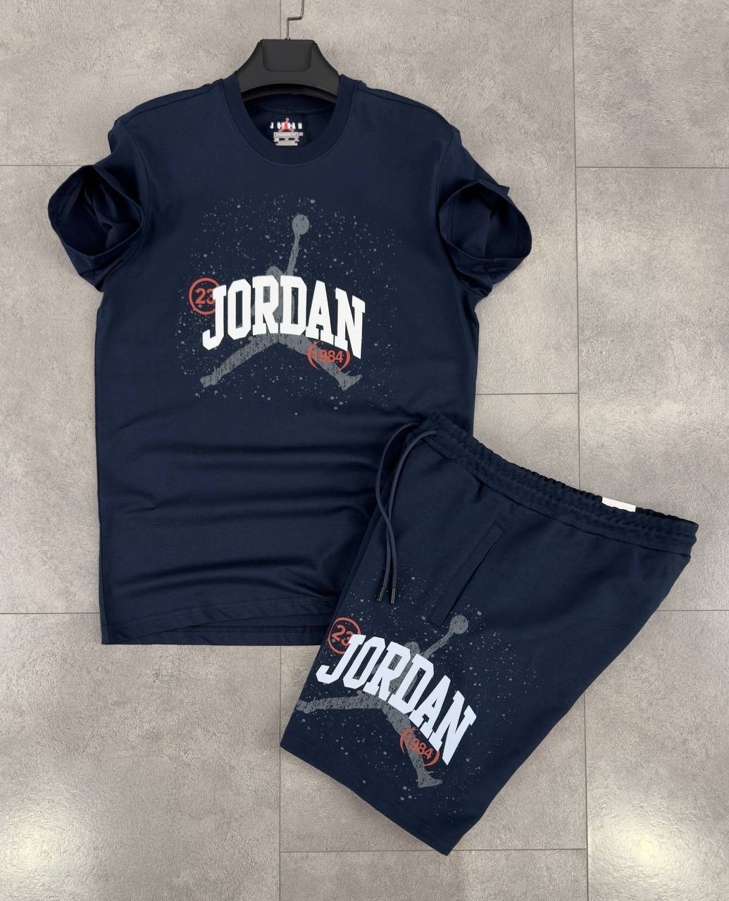 Jordan Graphic 24 Yazlık Takım - Lacivert