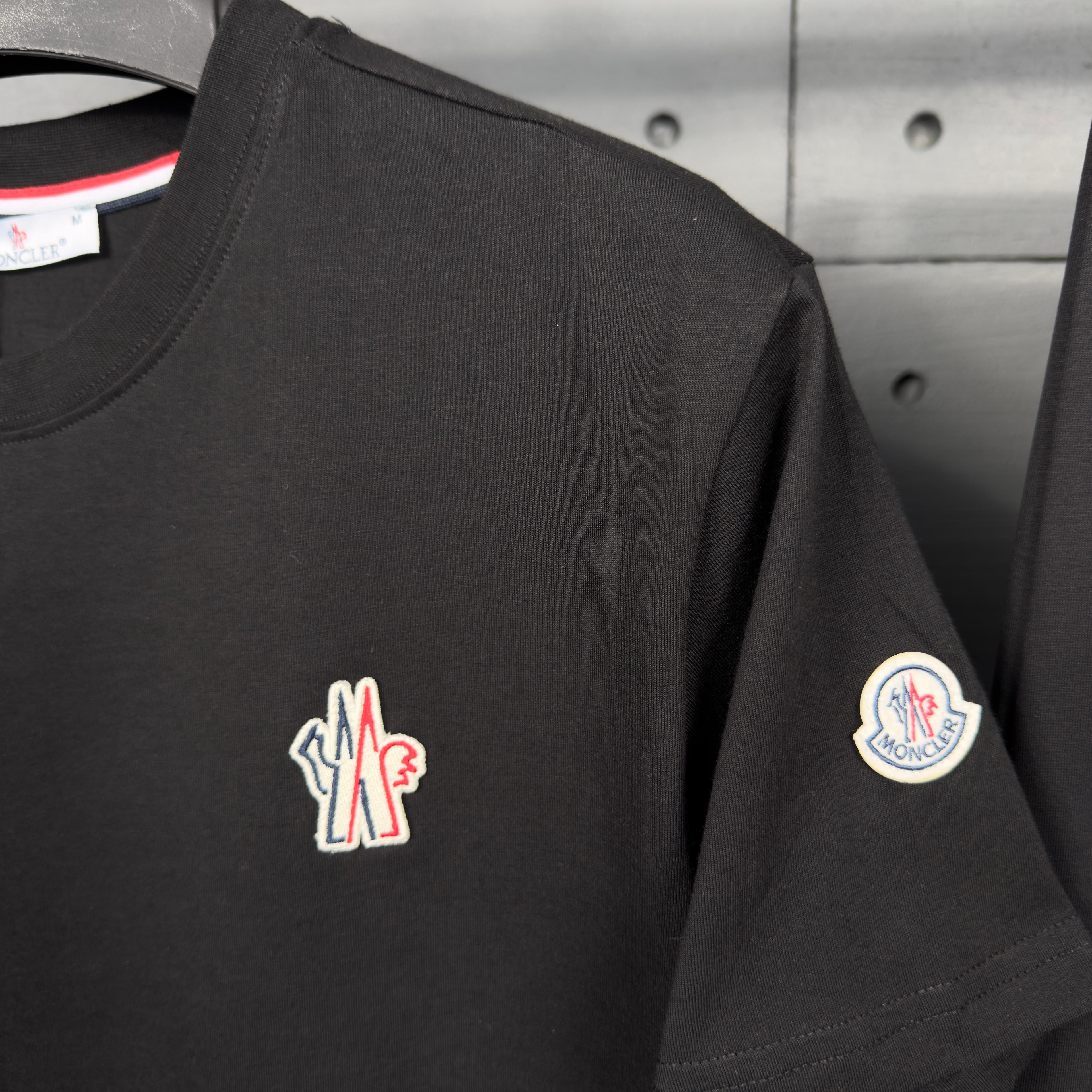 MONCLER Sport  T-Shirt & Şort Takımı 