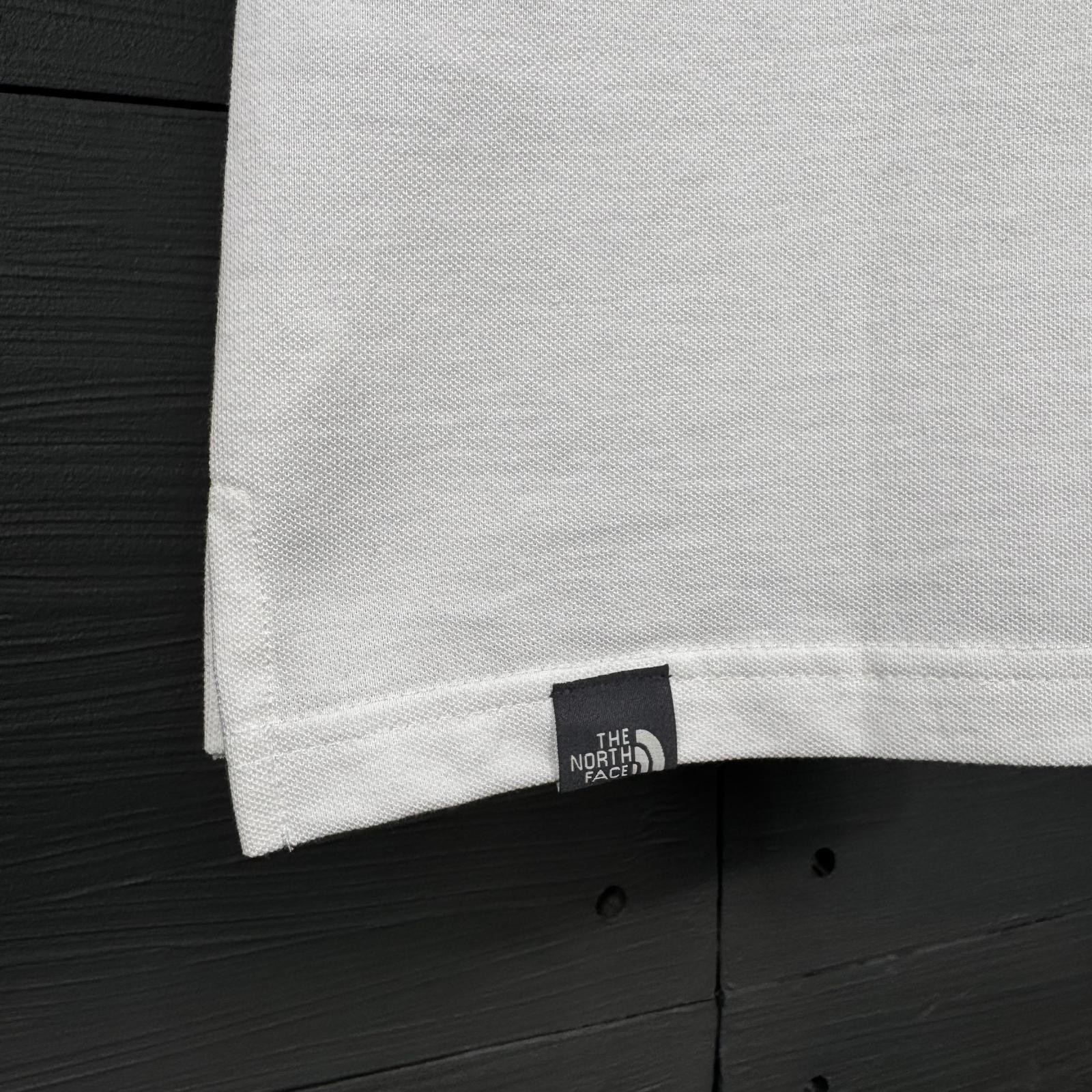 the north face t_shirt