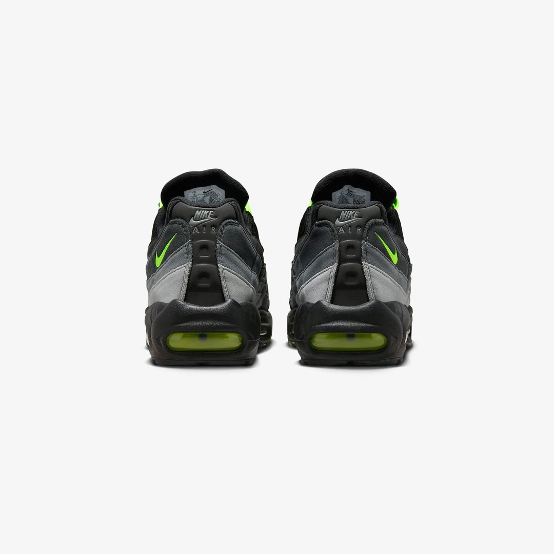 Air Max 95 - Black / Neon