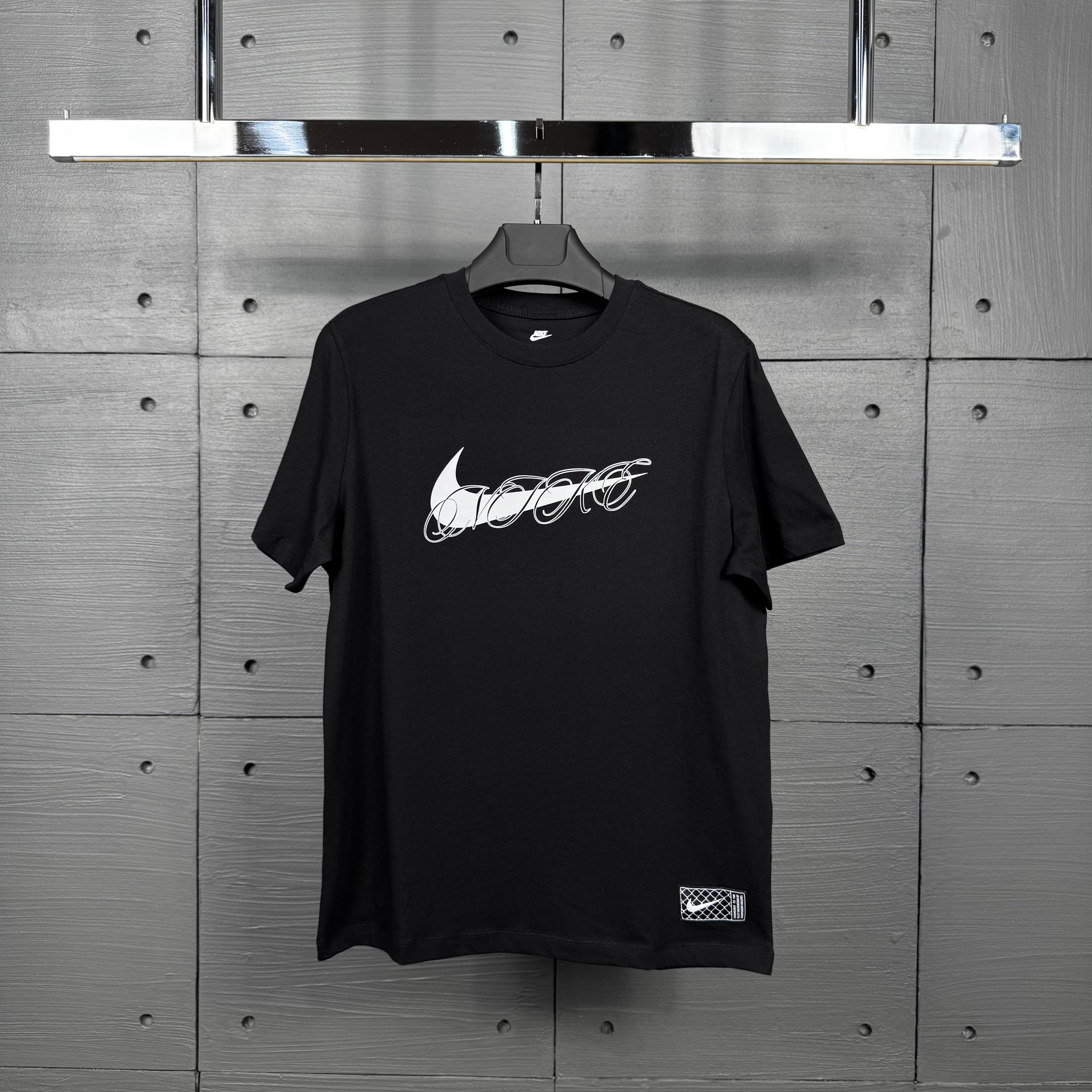 Nike s25 T shirt