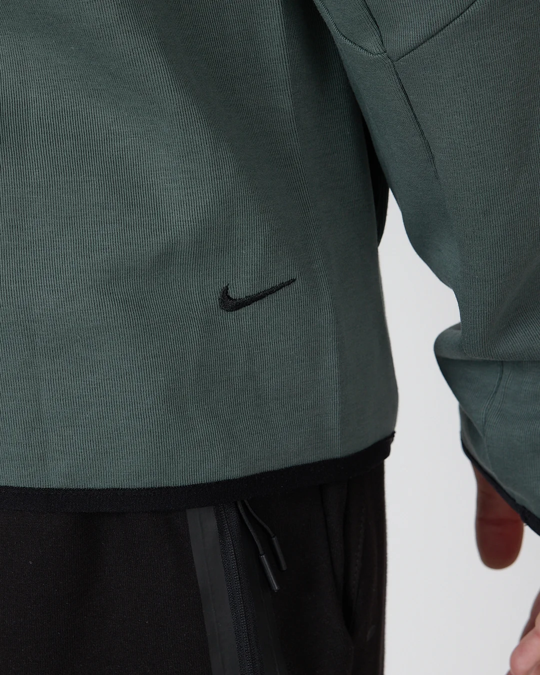 SS'25 Tech Full-Zip Windrunner Hoodie - Basil/Green