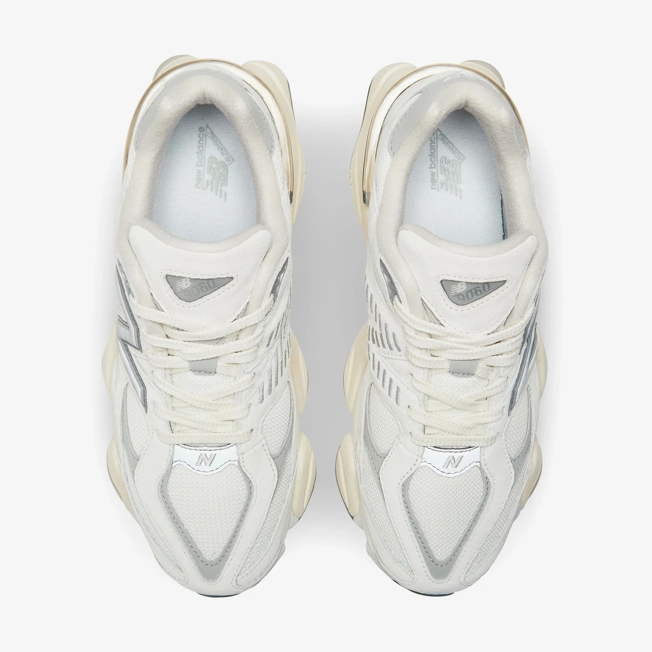 9060 Unisex Sneaker - Sea Salt