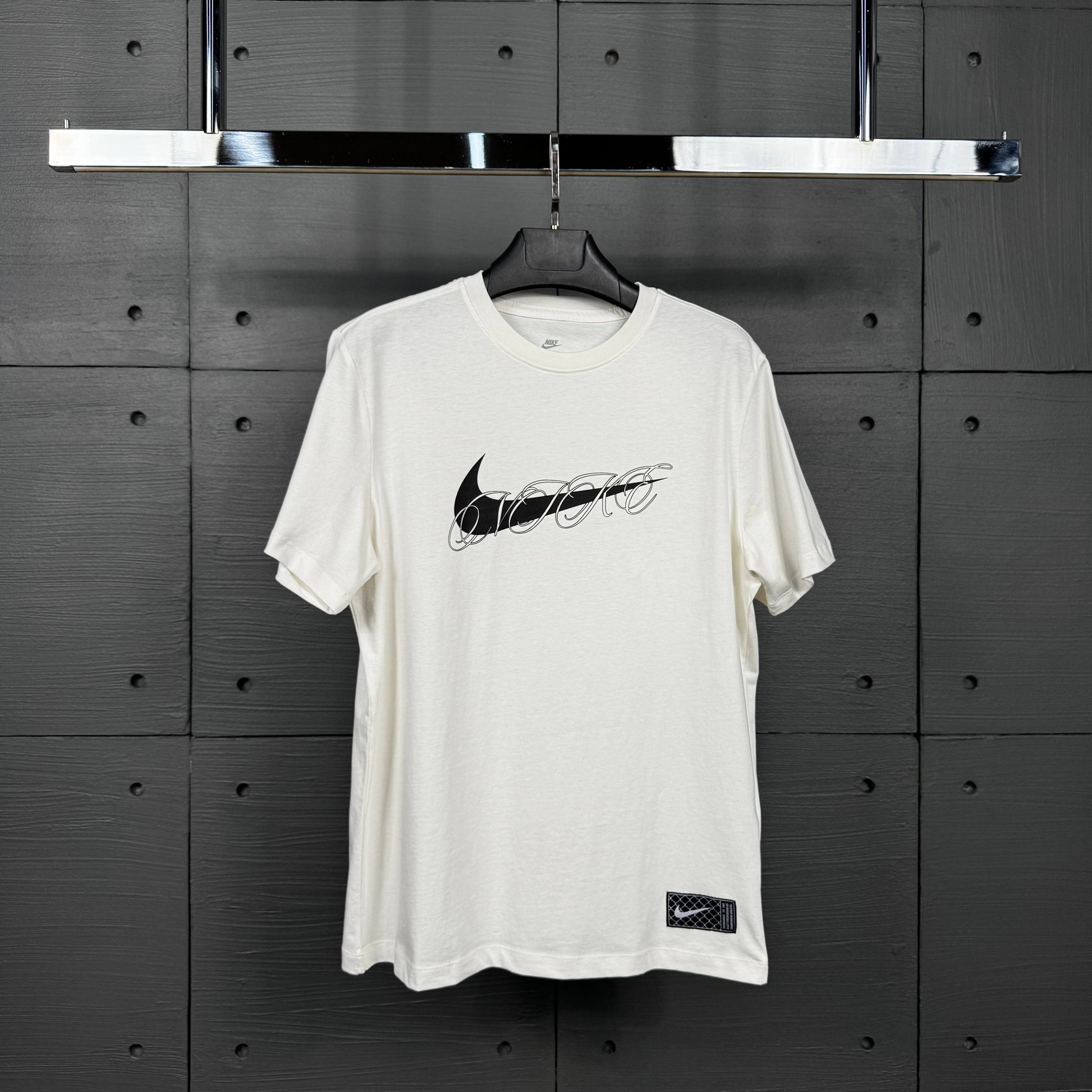 Nike s25 T shirt