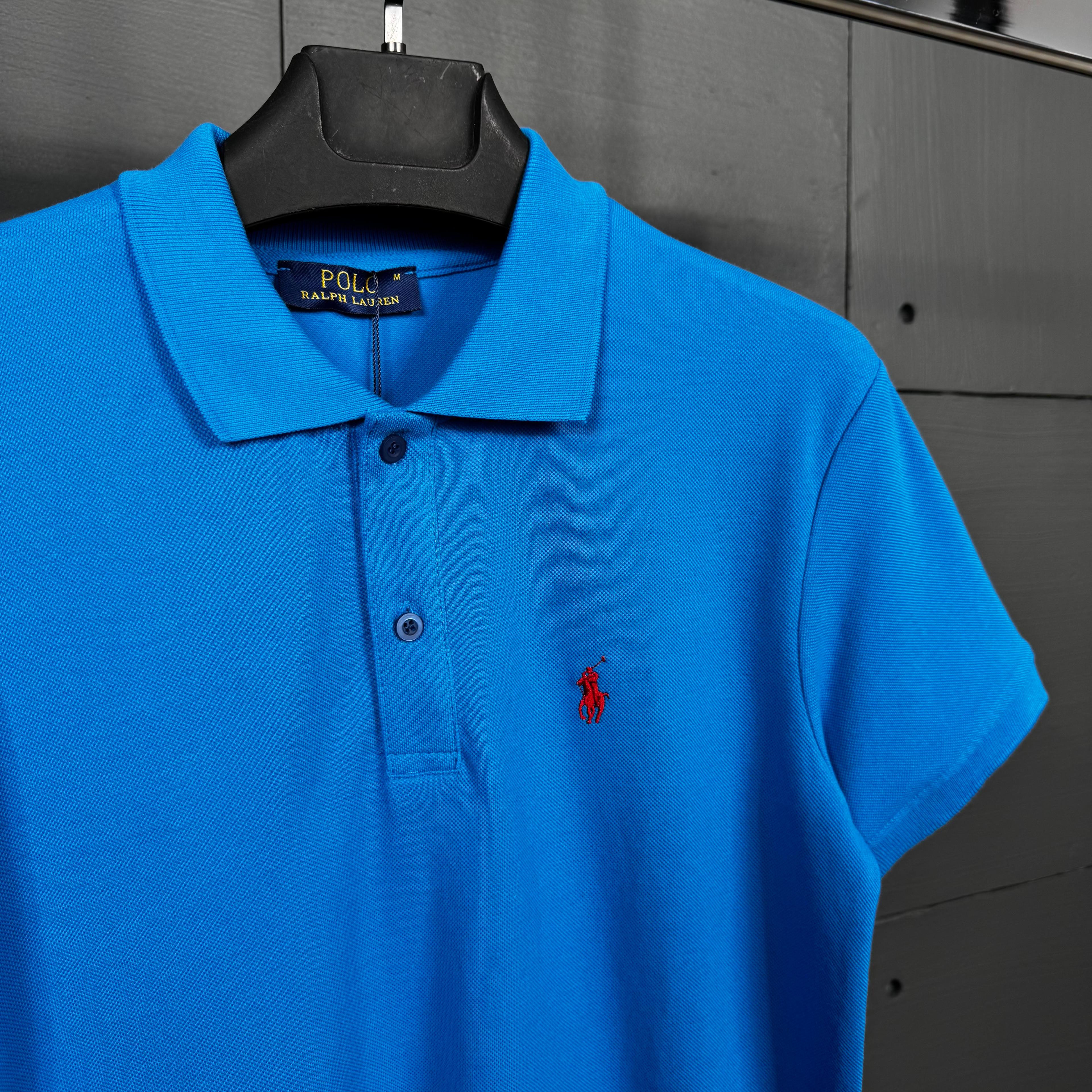 T_shirt polo yaka