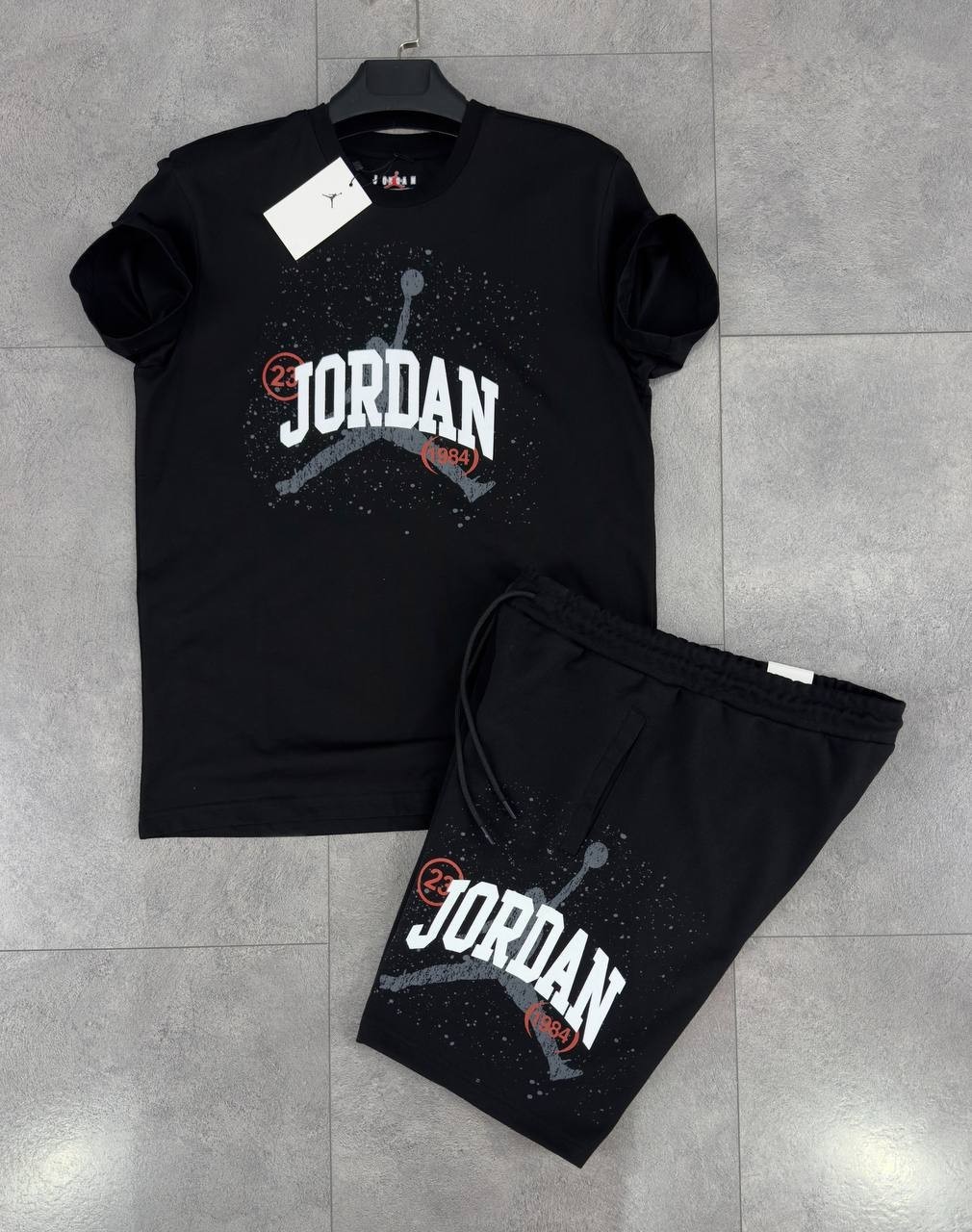 Jordan Graphic 24 Yazlık Takım - Siyah