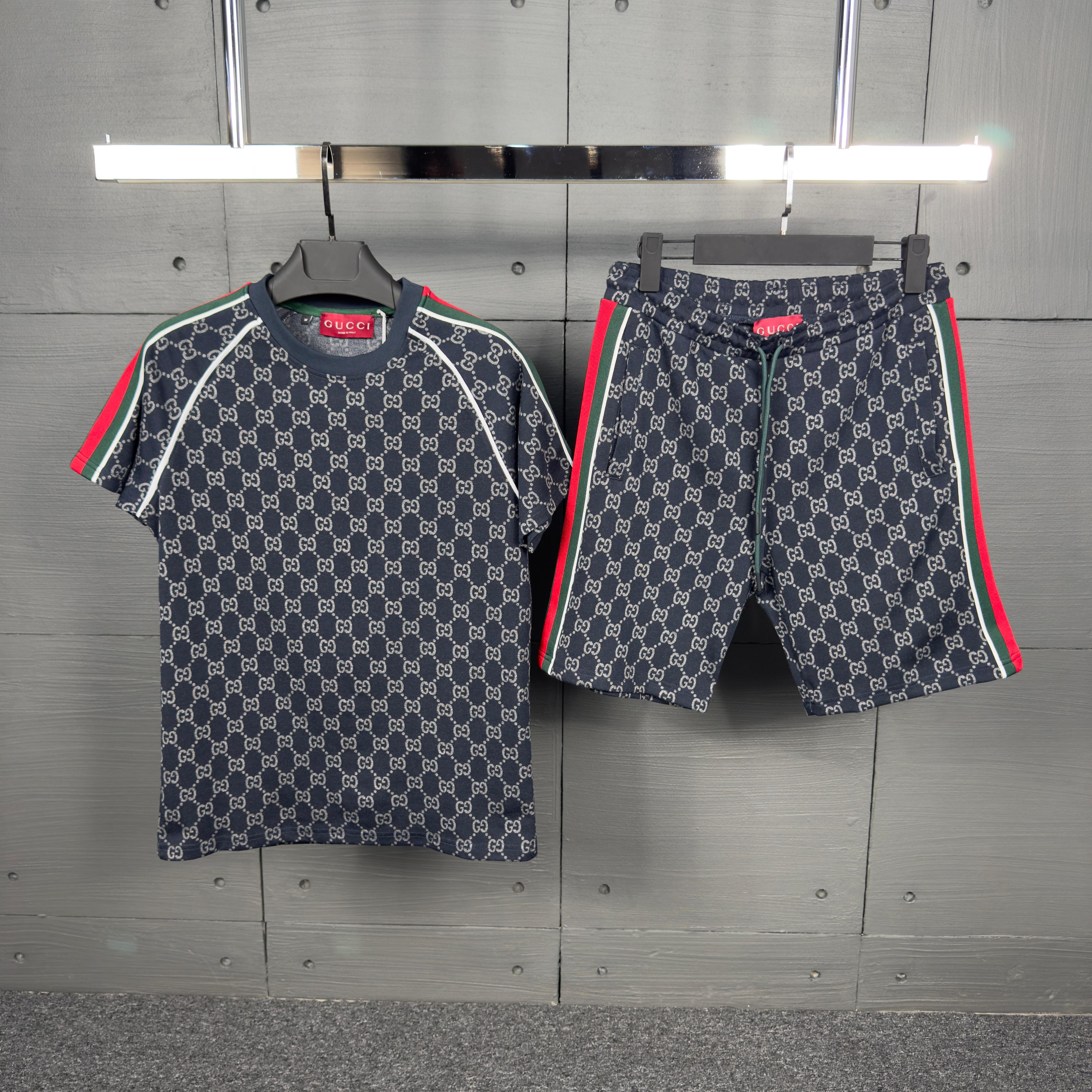 GUCCI  Monogram şort tişört takım
