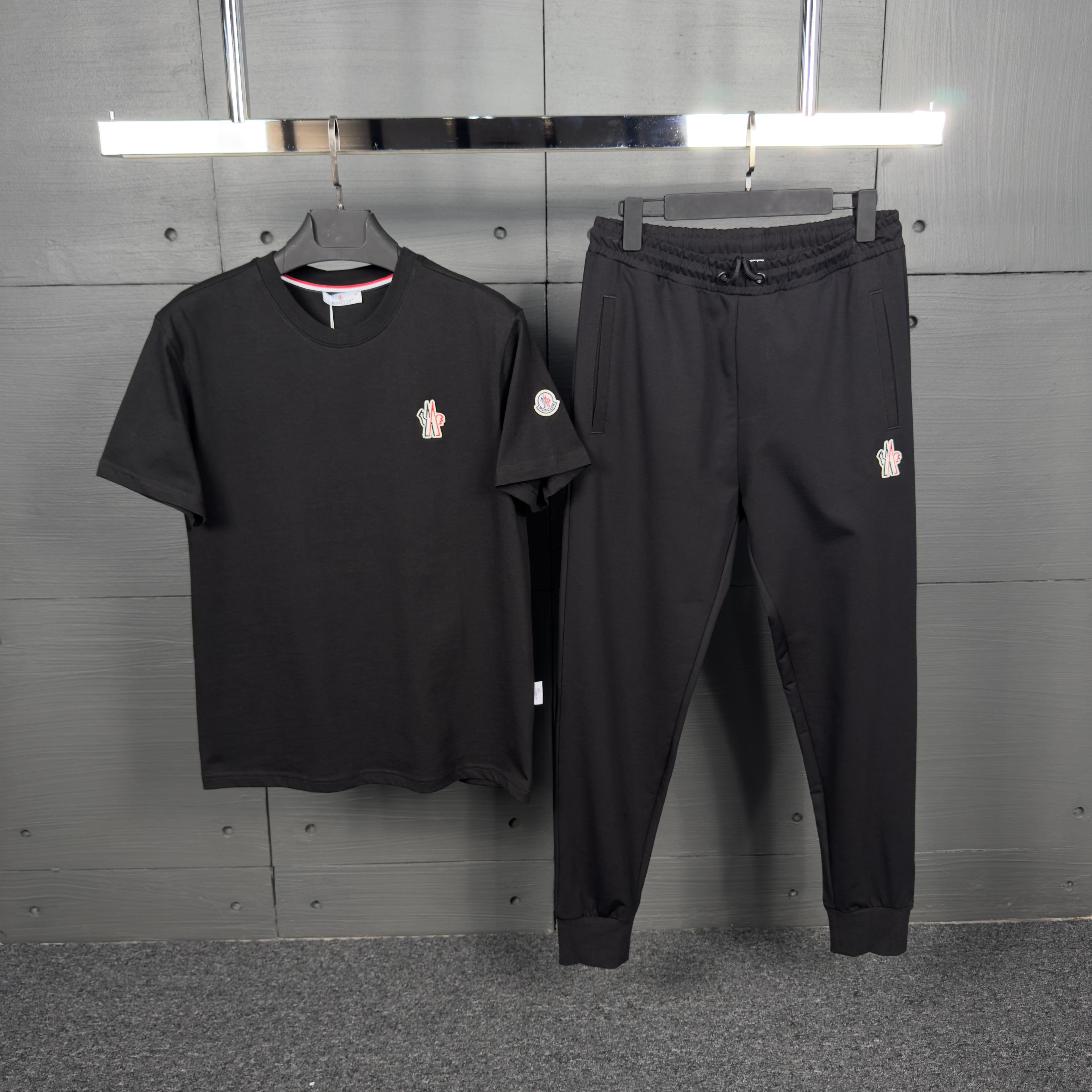 MONCLER Sport  T-Shirt & Şort Takımı 