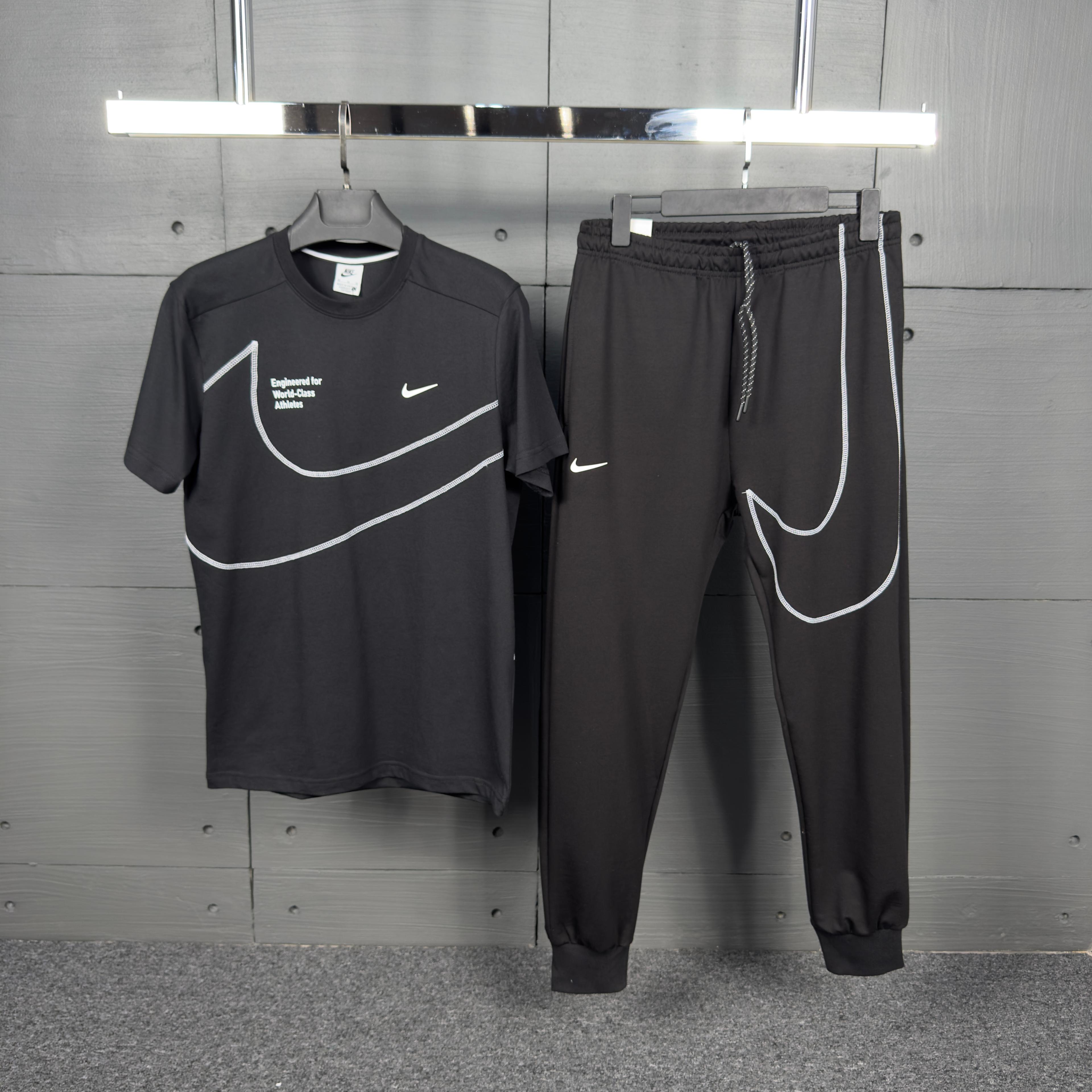 NIKE Emroid Logo Yazlık Takım