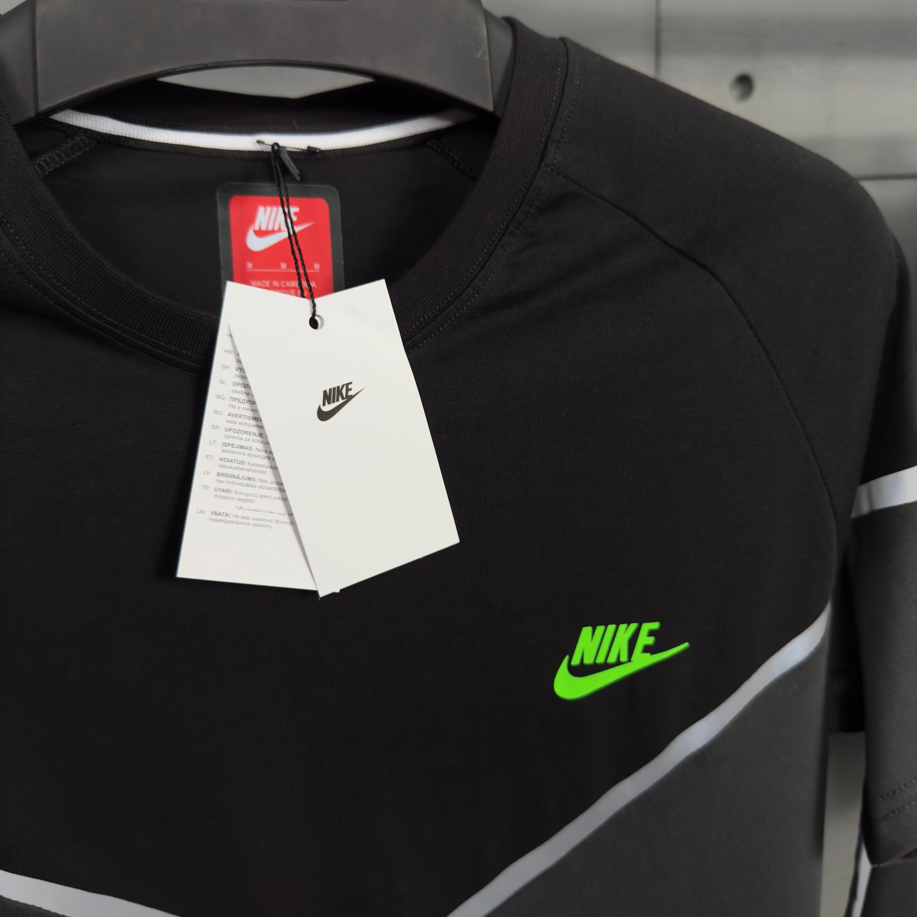 Nike tech reflektörlü short t-shirt takım