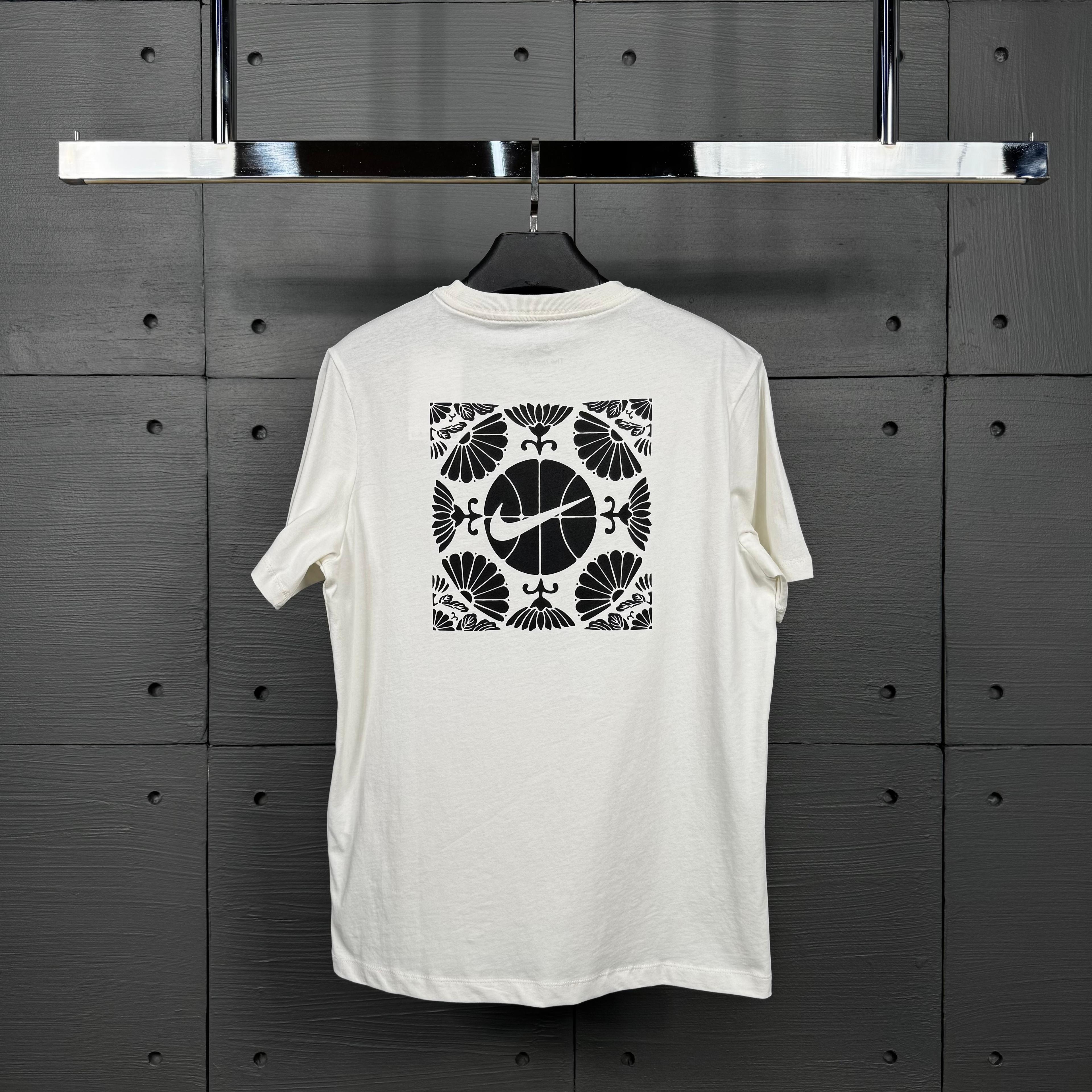 Nike s25 T shirt