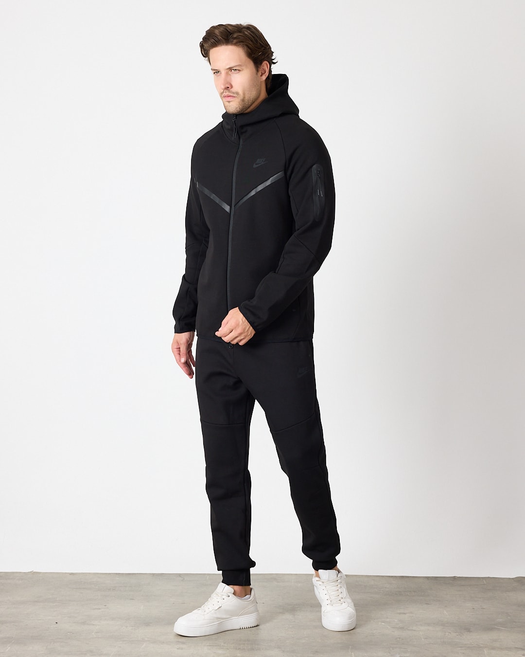 SS'25 Tech Full-Zip Windrunner Hoodie - All Black