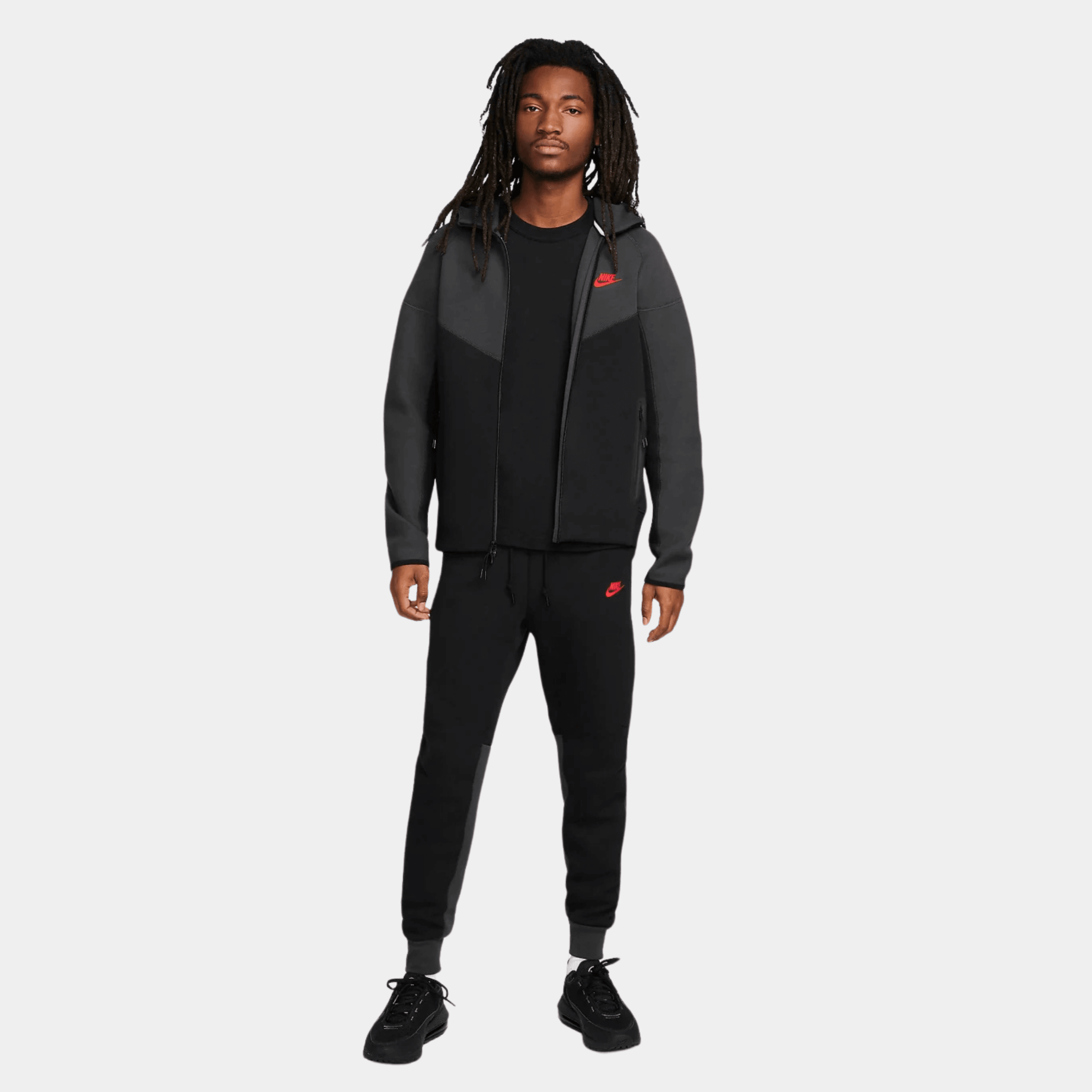 Black/Anthracite/University Red