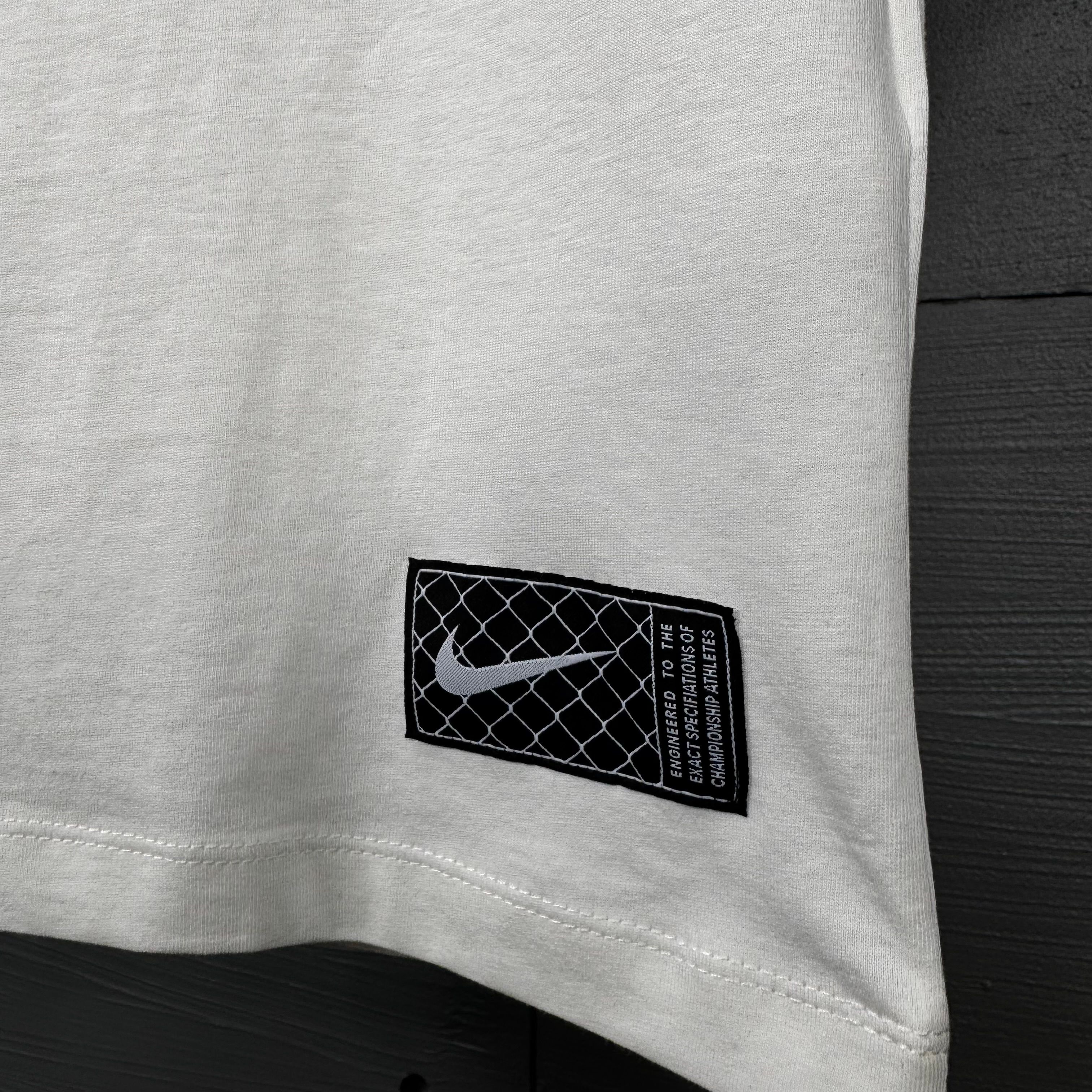 Nike s25 T shirt