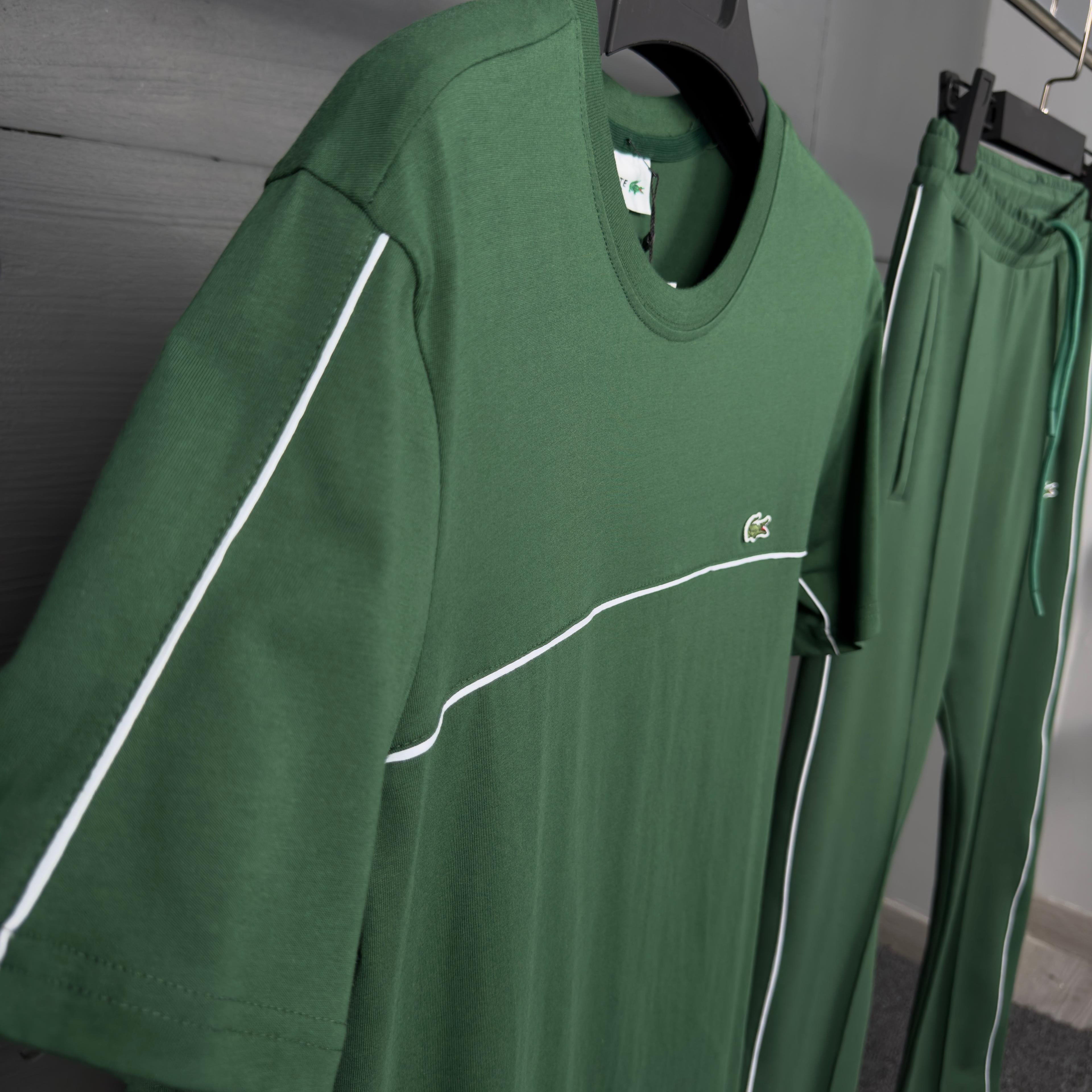 Essentials Minimalist T-Shirt & pantolon Takımı