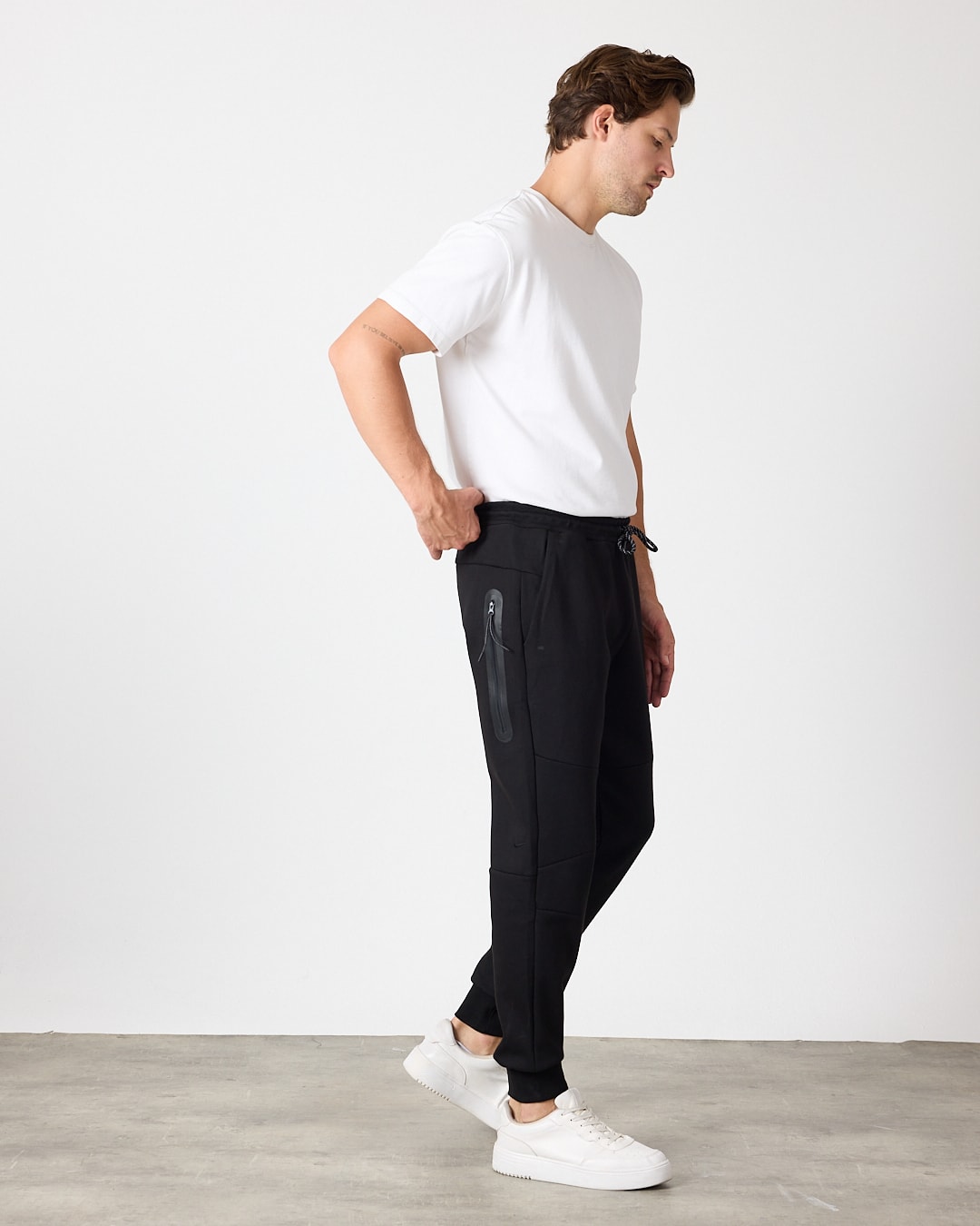 SS'25 Tech Fleece Joggers - All Black