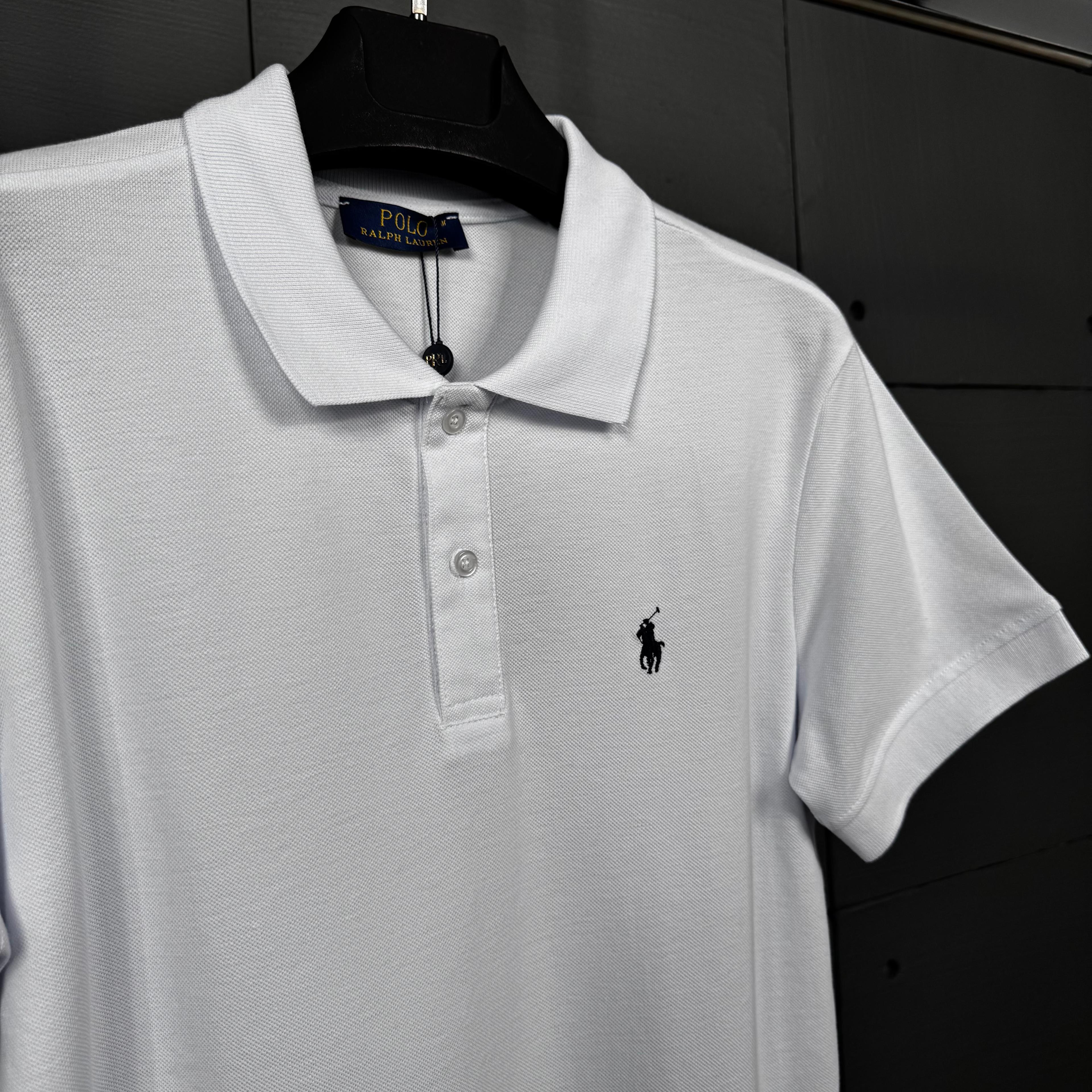 T_shirt polo yaka 