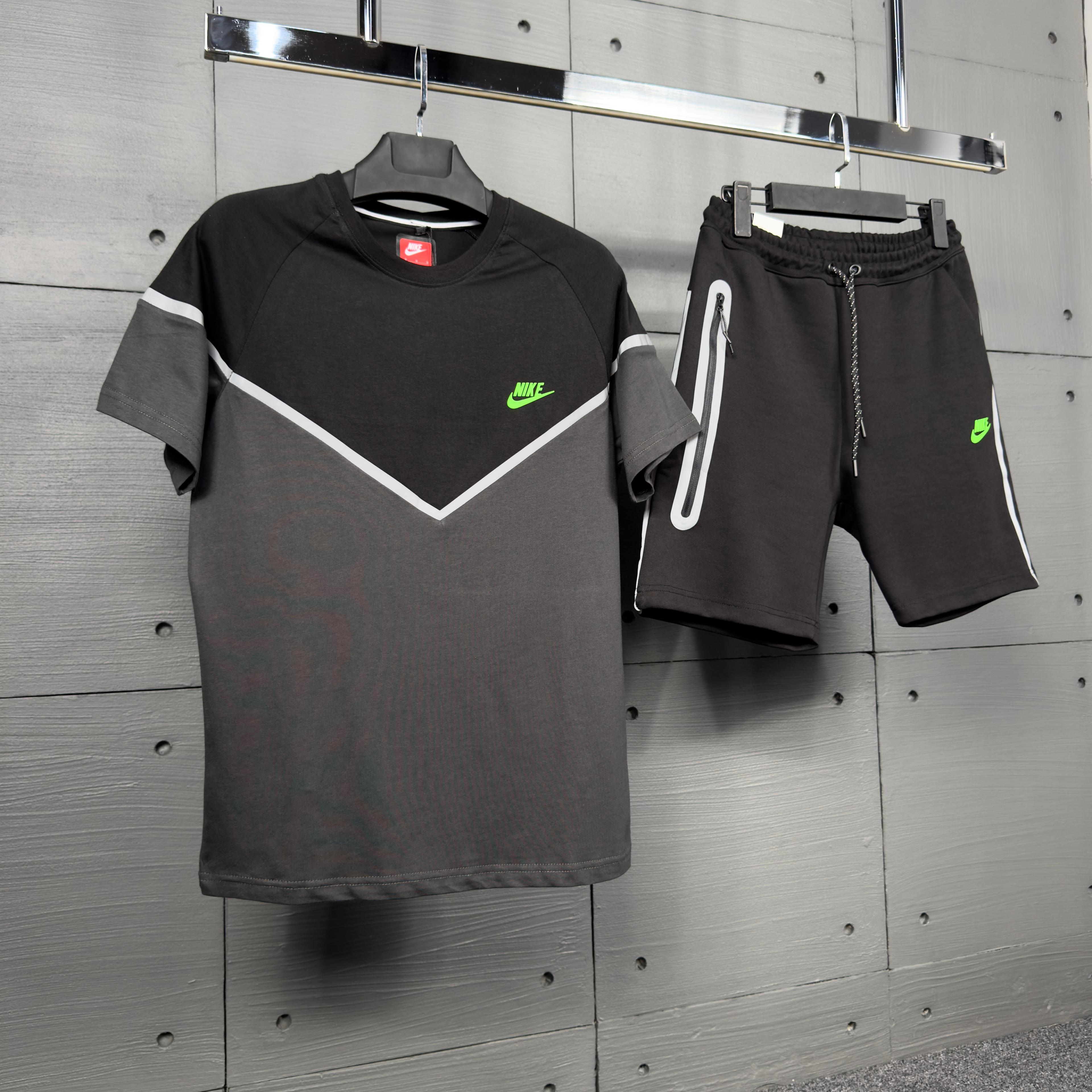 Nike tech reflektörlü short t-shirt takım
