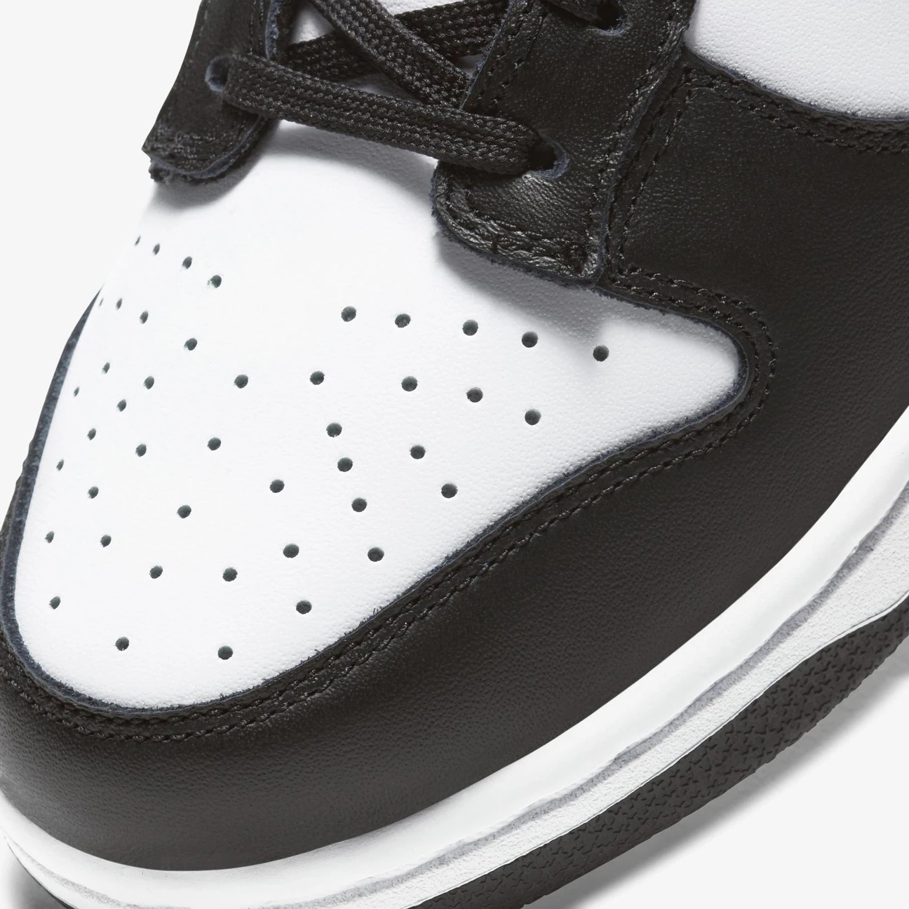 Dunk Low Retro - Black/White