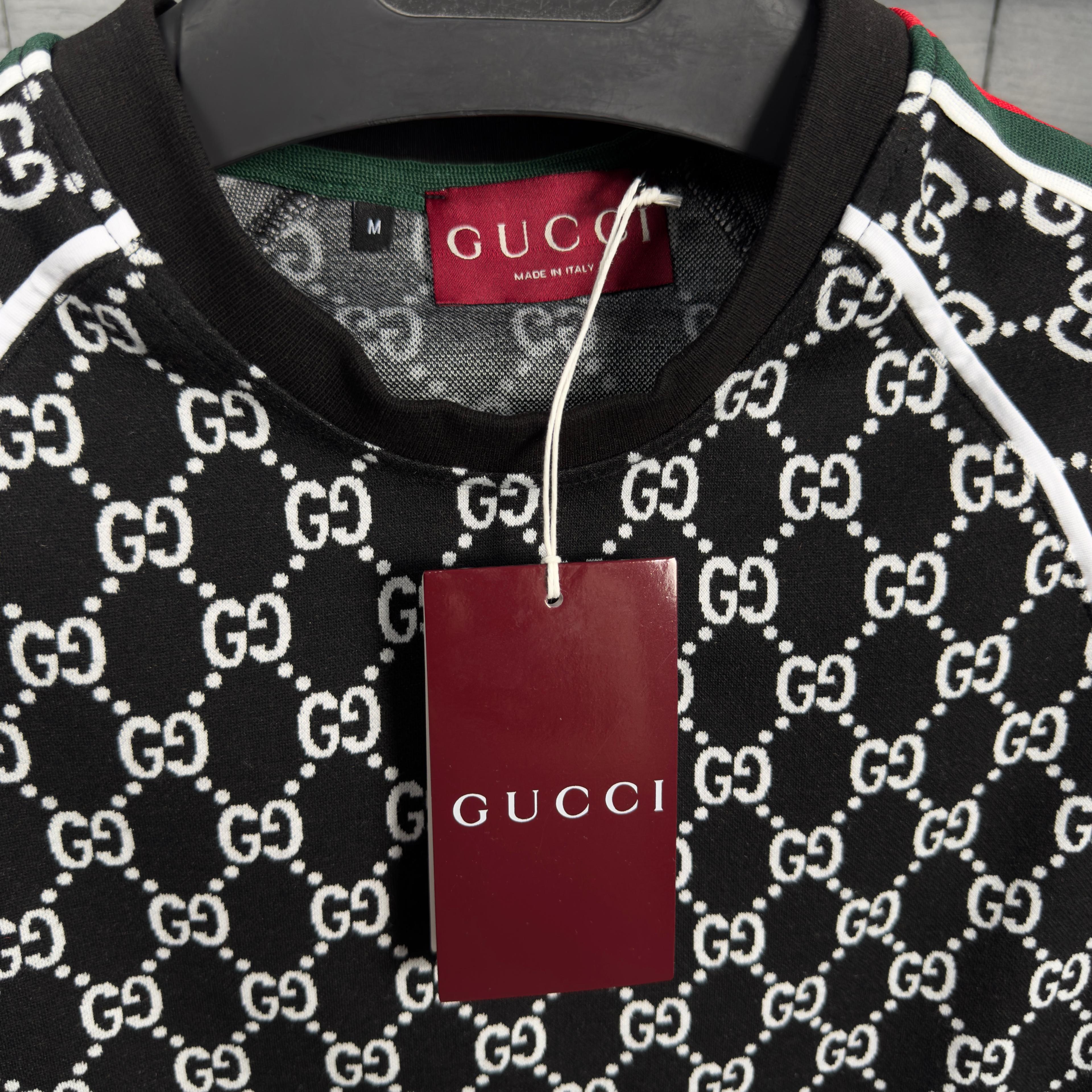 GUCCI Monogram şort tişört takım