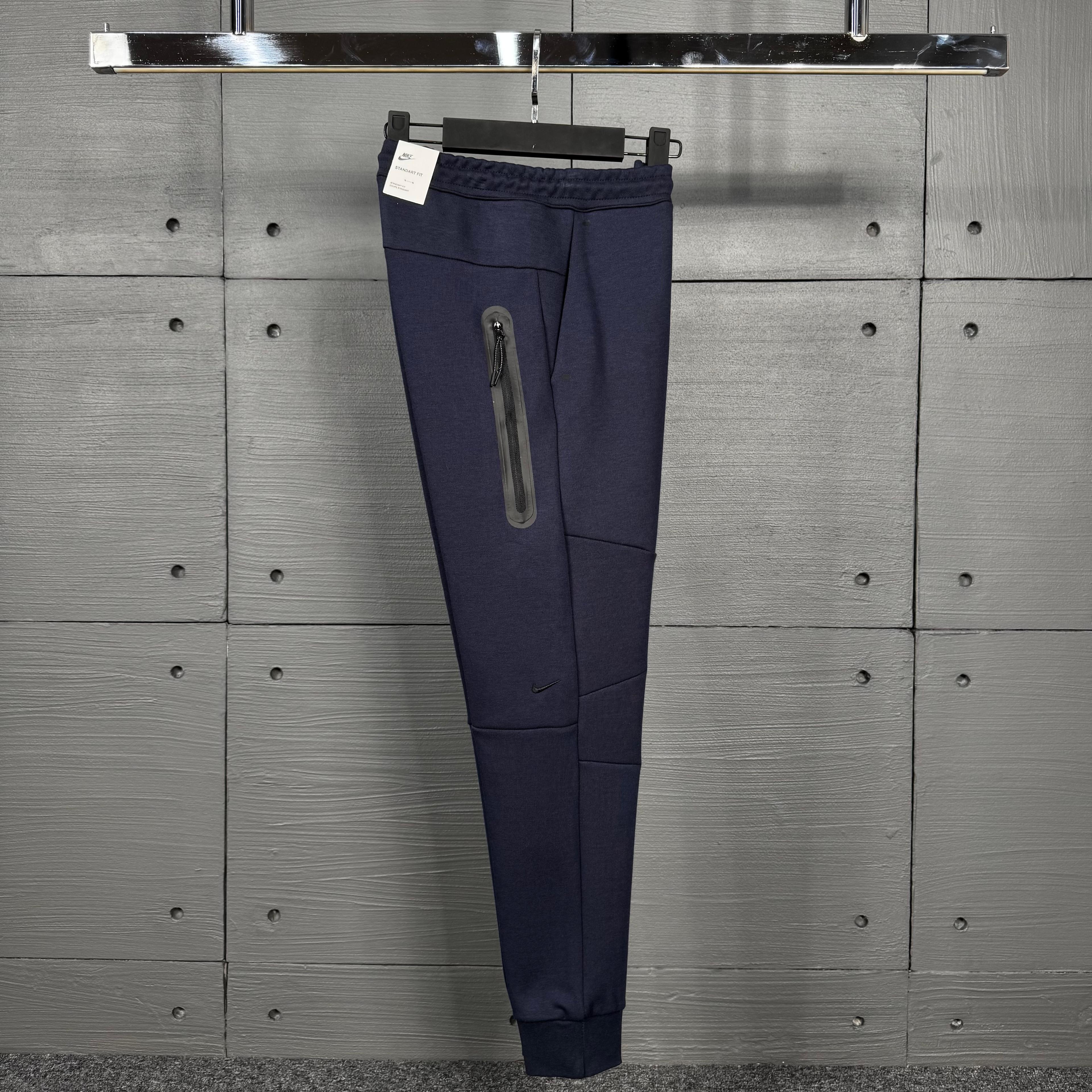 Nike Tech fleece eşofman altı