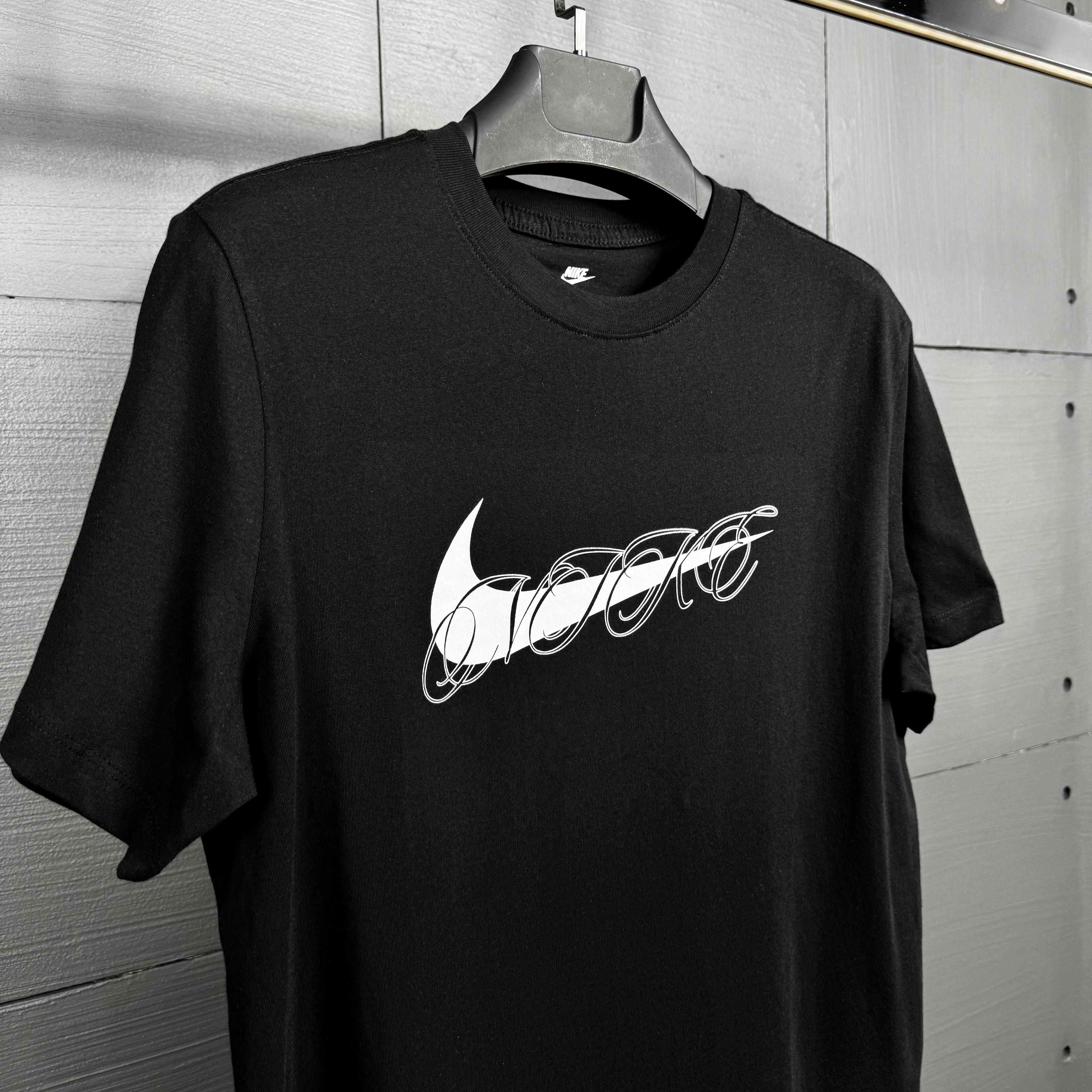Nike s25 T shirt