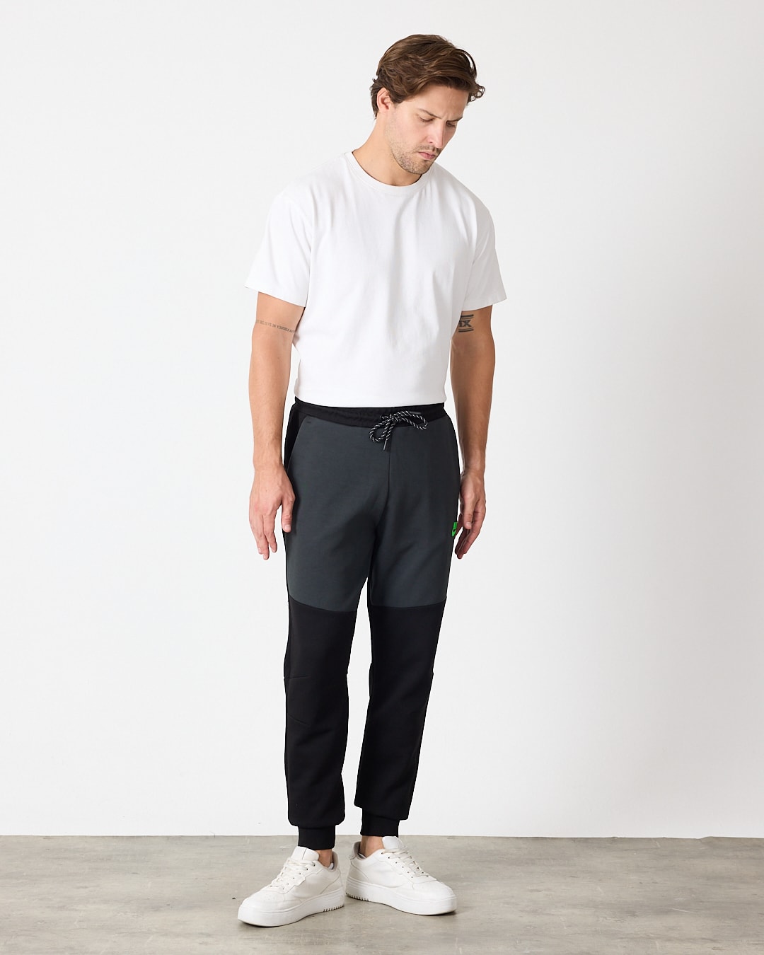 SS'25 Tech Fleece Joggers - Black/Anthracite/Green