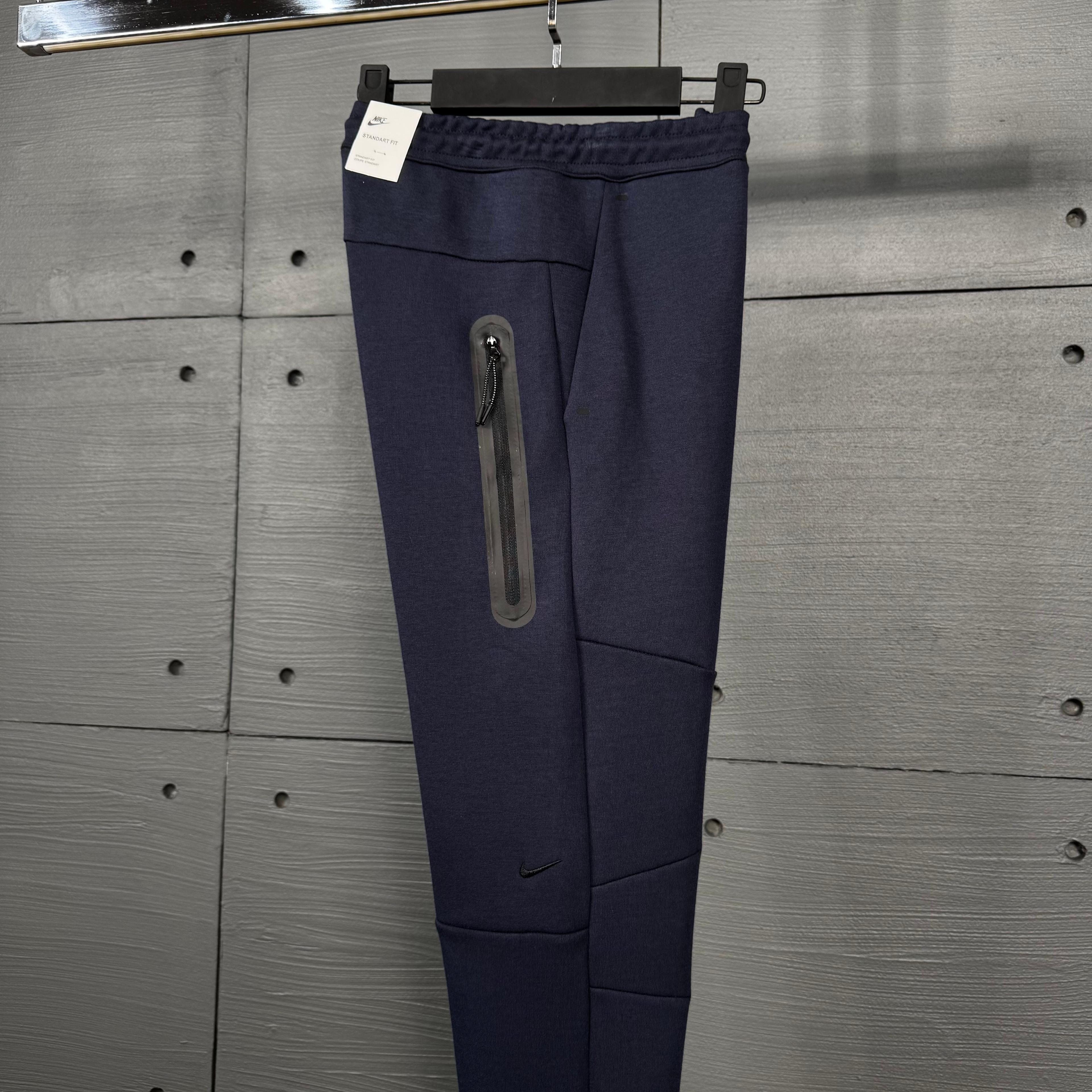 Nike Tech fleece eşofman altı
