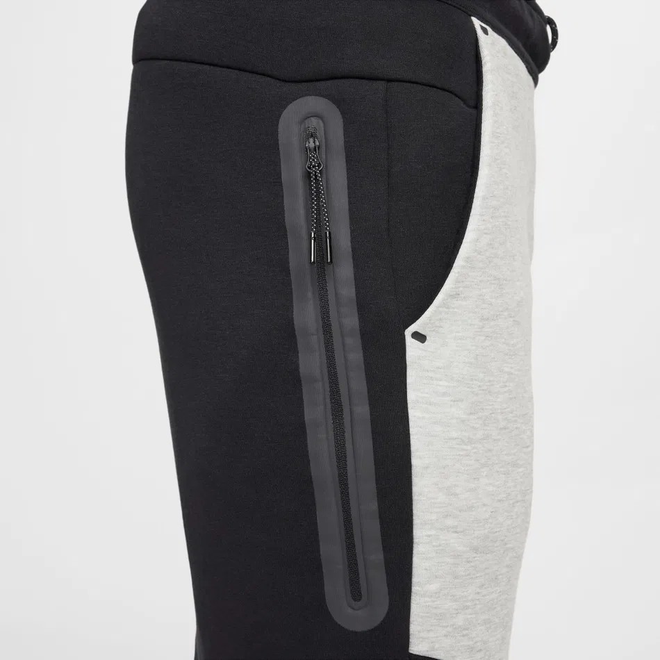 SS'24 Tech Fleece Joggers - Smoke/Black