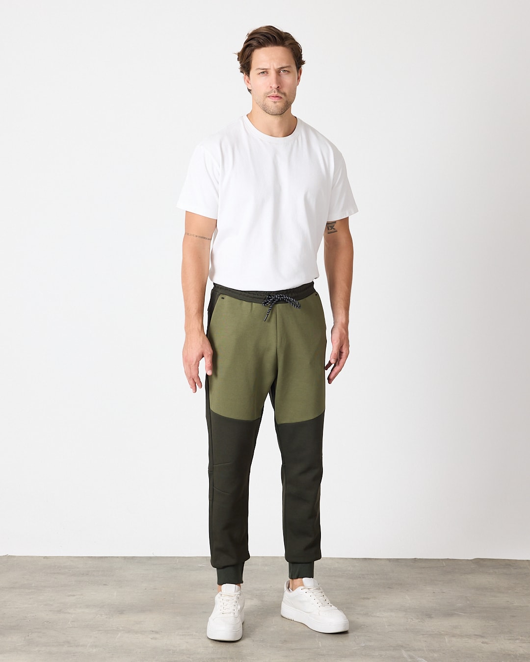 SS'25 Tech Fleece Joggers - Sequoia/Medium Olive/Black