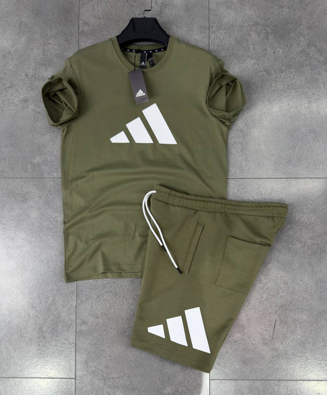 Motion Flex Series T-Shirt & Şort Takımı - Olive Drab/Ivory White