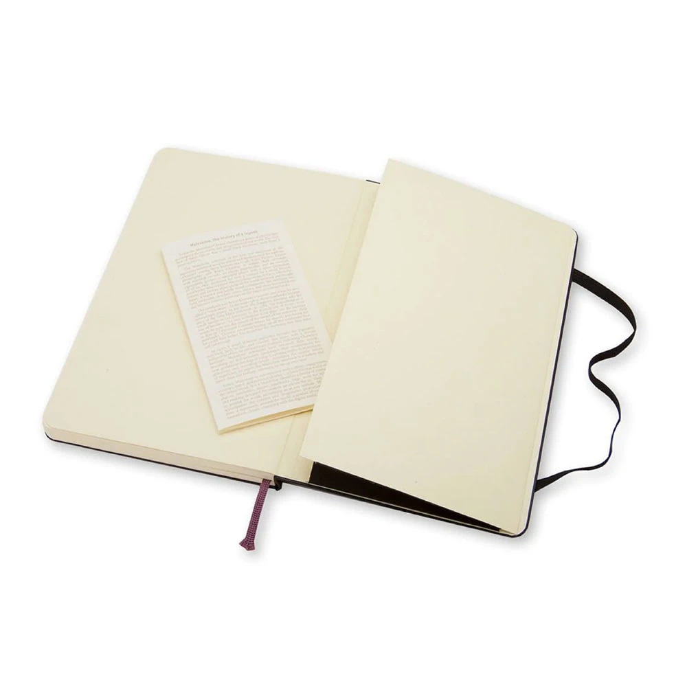 Moleskine Classic Sert Kapak Çizgisiz Defter 9x14 192 Sayfa Black