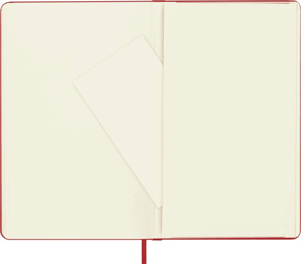 Moleskine Classic Sert Kapak Çizgisiz Defter 13x21 240 Sayfa Red