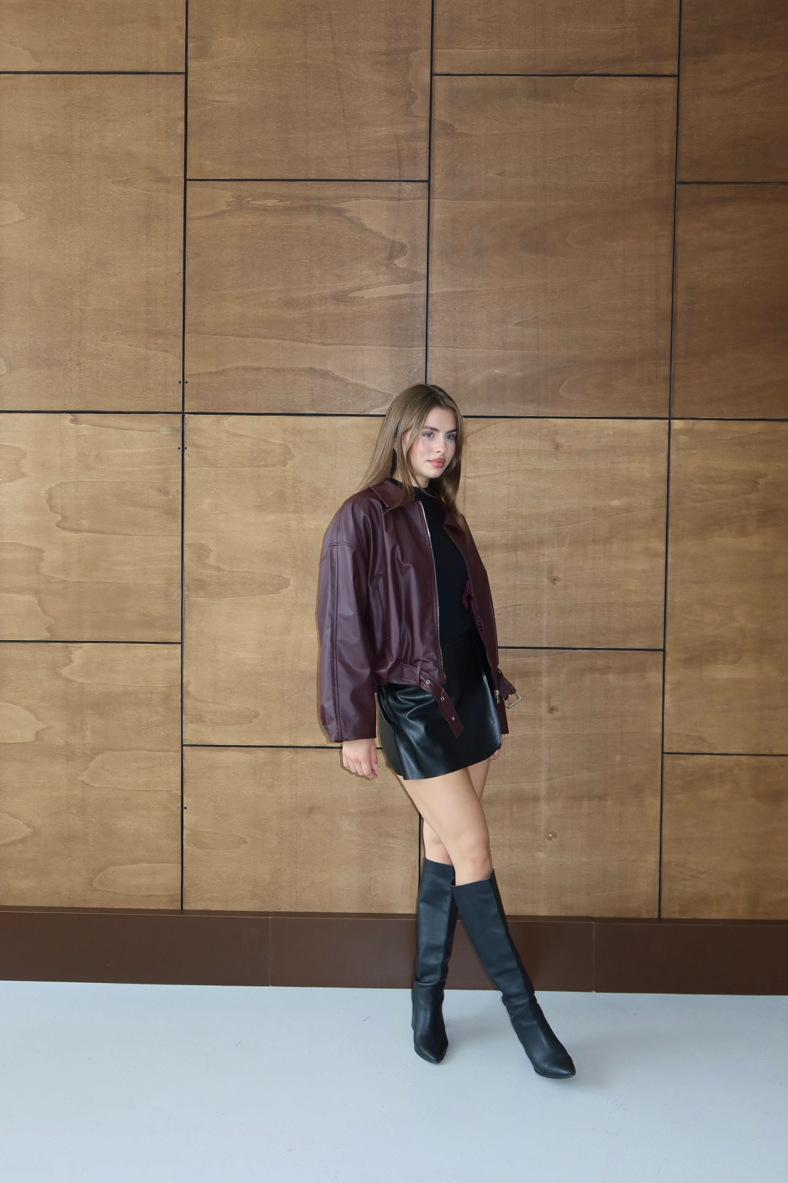 Kadın Kemer Detaylı Deri Ceket